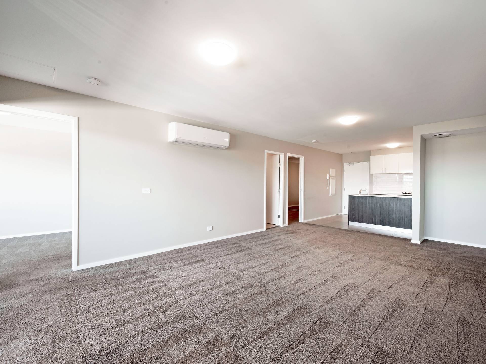 406/566 Cotter Road, WRIGHT
