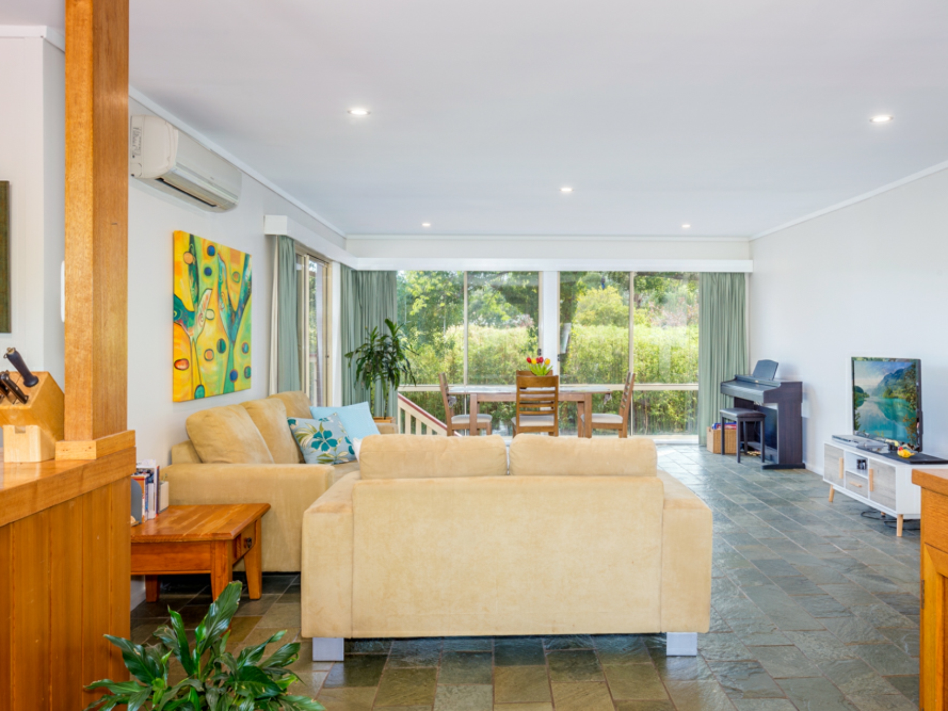 37 Meldrum Street, WESTON