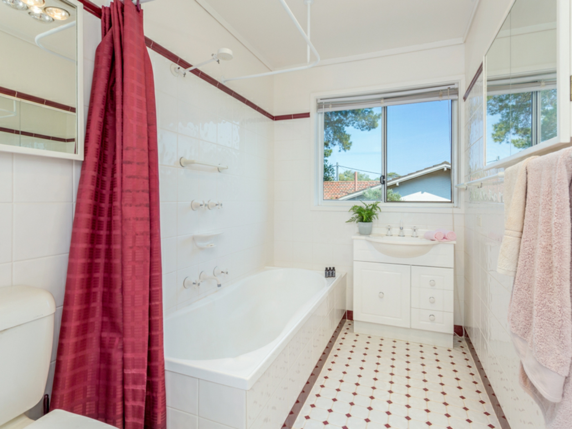 37 Meldrum Street, WESTON