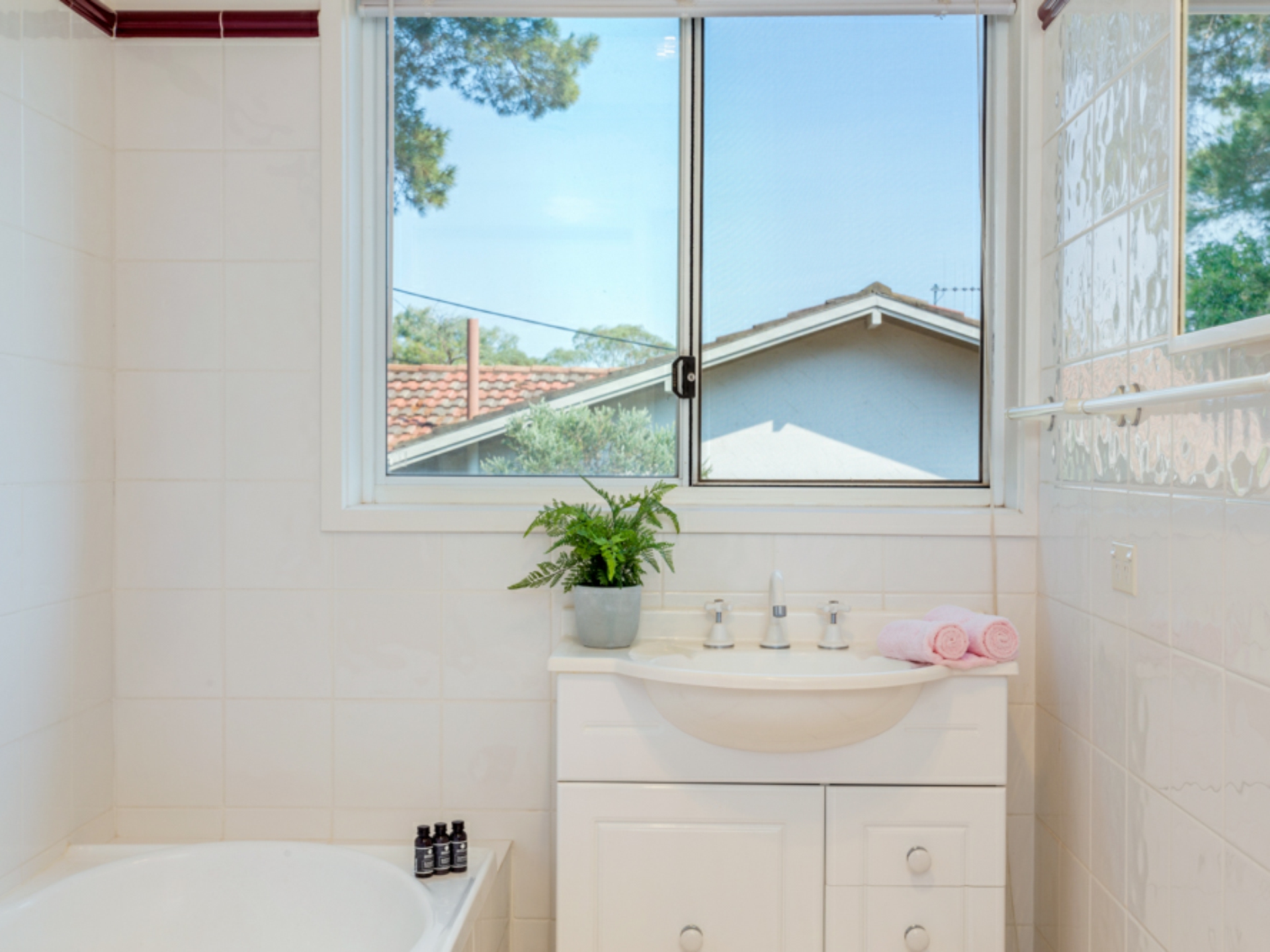 37 Meldrum Street, WESTON