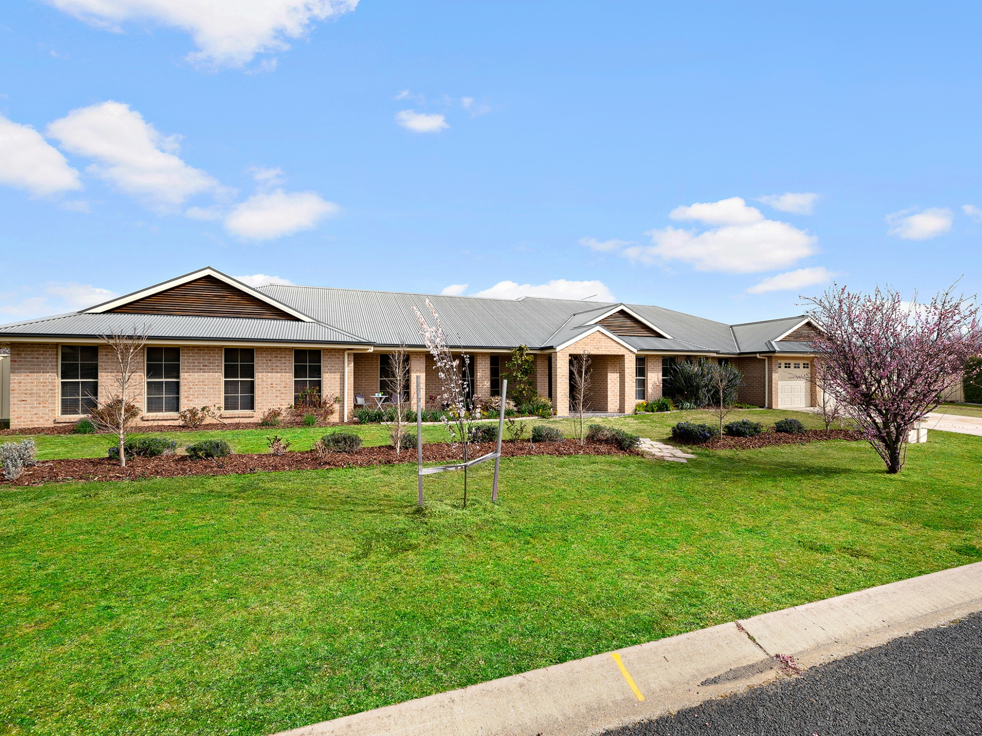 12 Larmer Street, Bungendore
