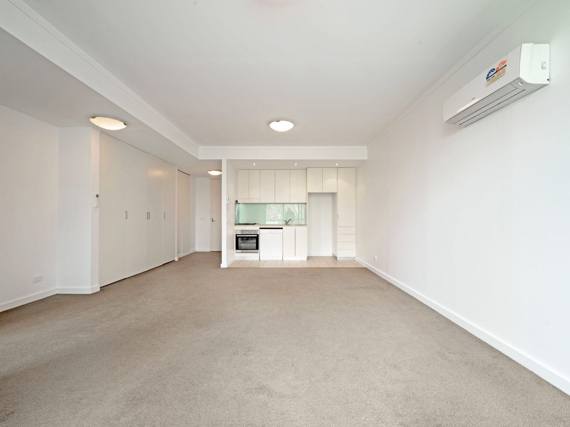 109/67 Giles Street, KINGSTON