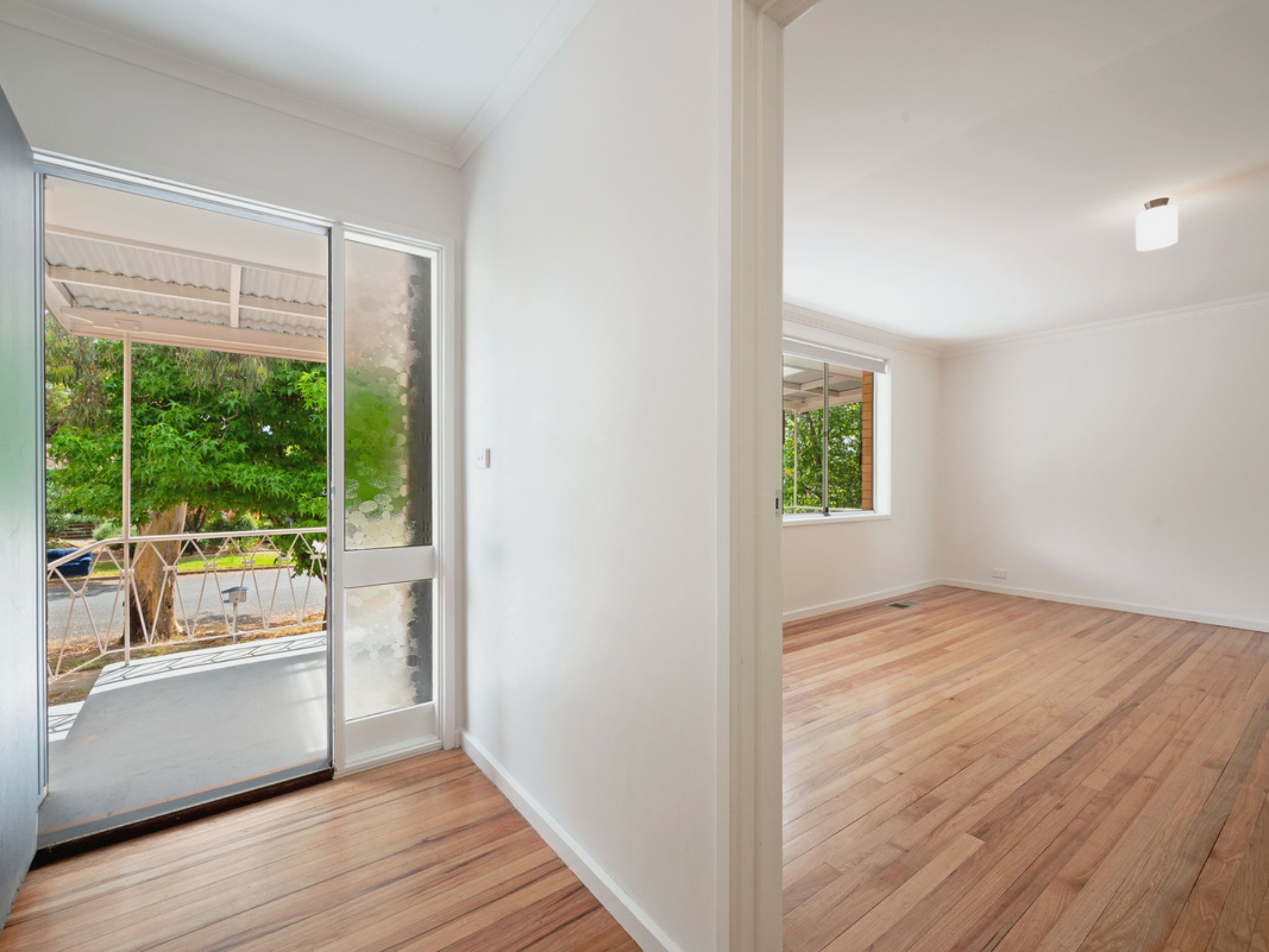 30 Hyndes Crescent, HOLDER
