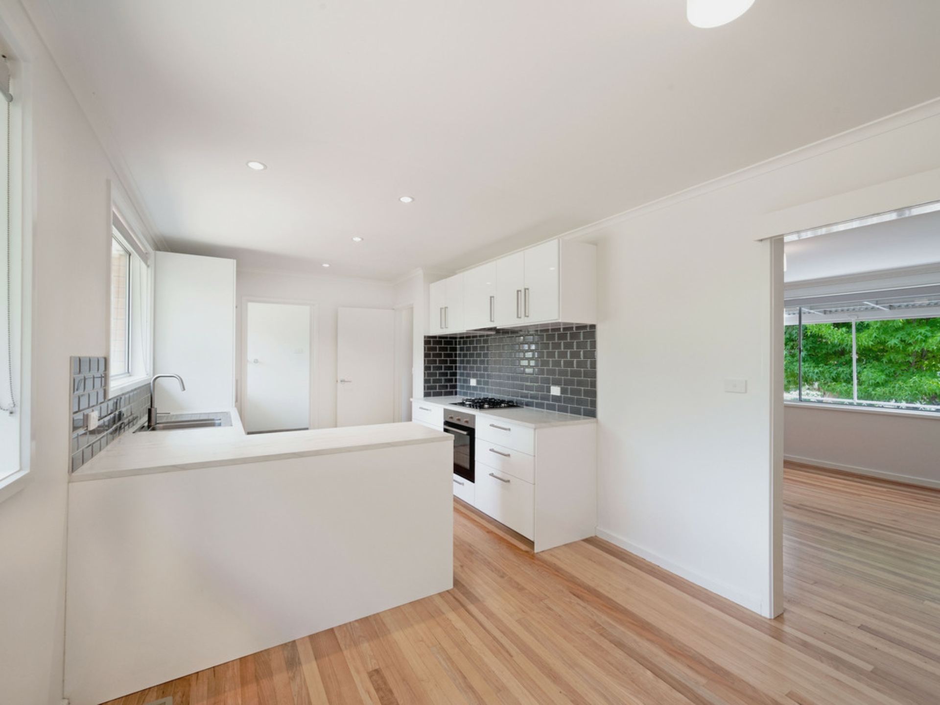 30 Hyndes Crescent, HOLDER