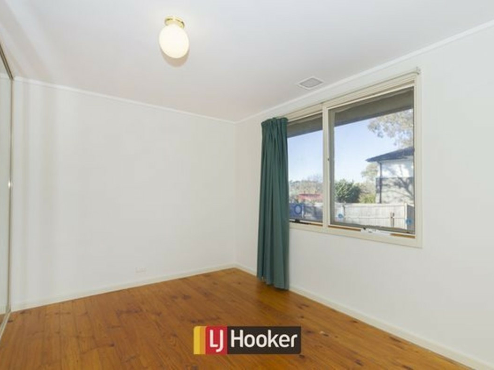 40 Shenton Crescent, STIRLING