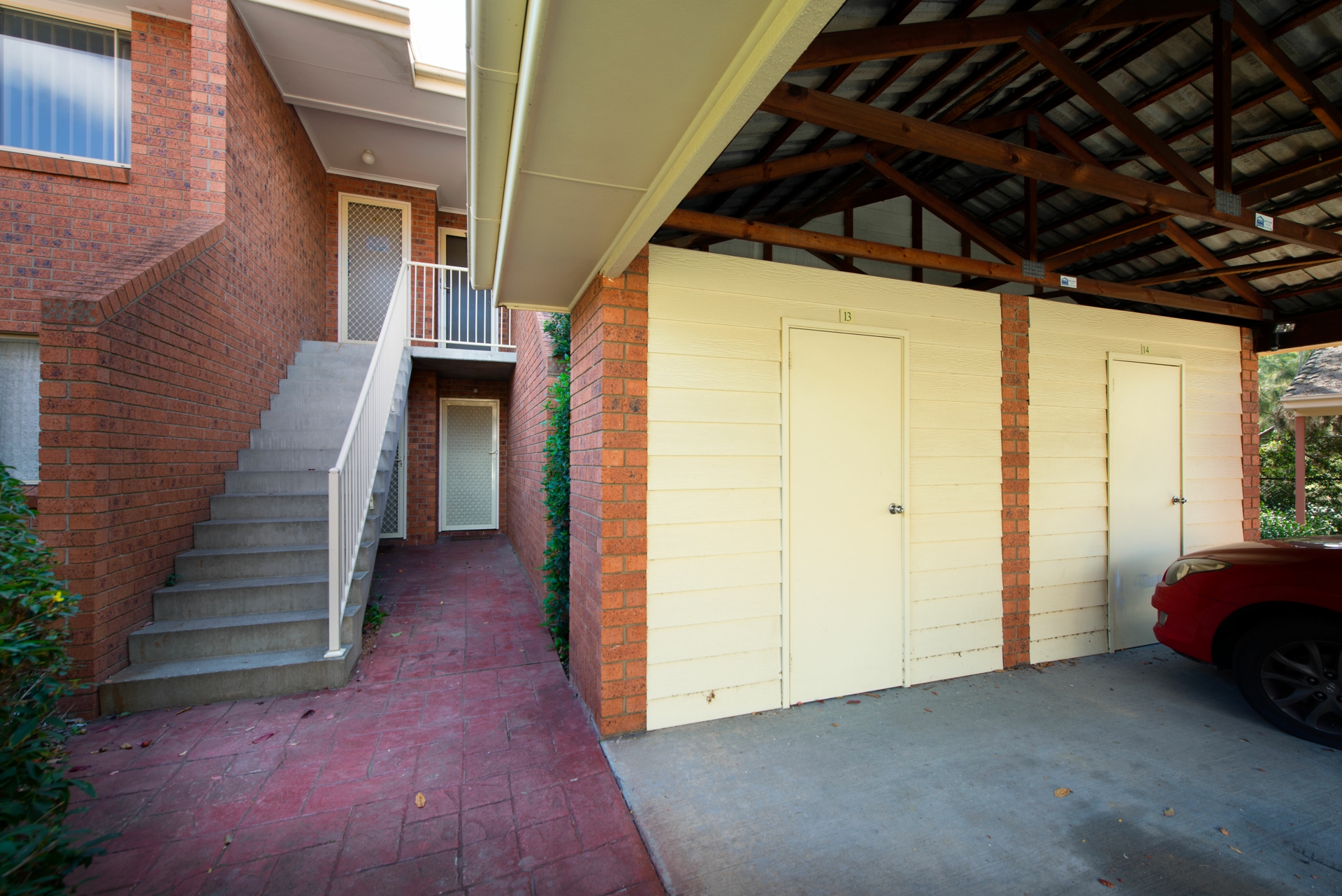 14/12 Albermarle Place 'Avalon Court', PHILLIP