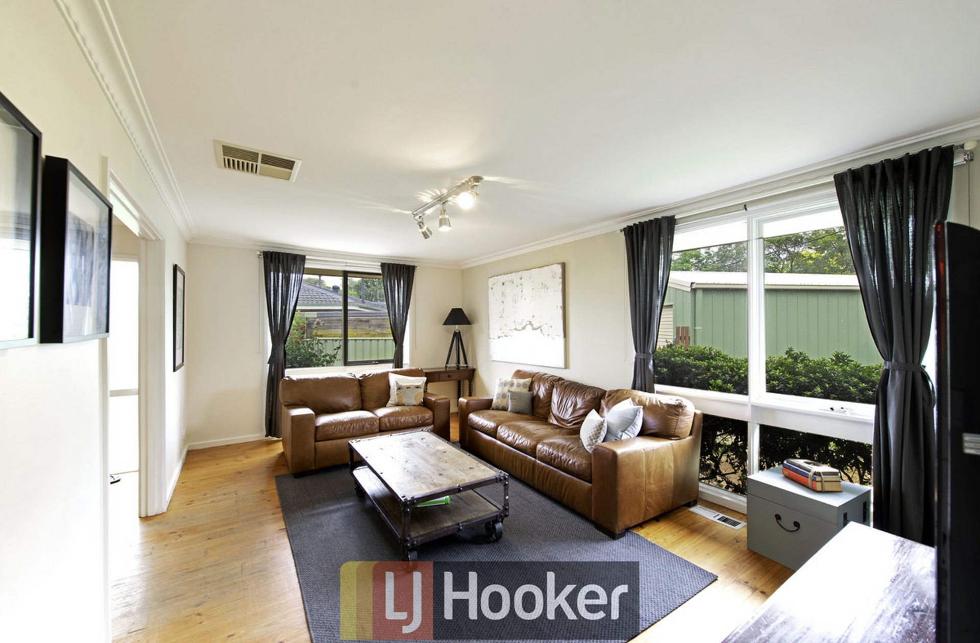 15 Kalgoorlie Crescent, FISHER