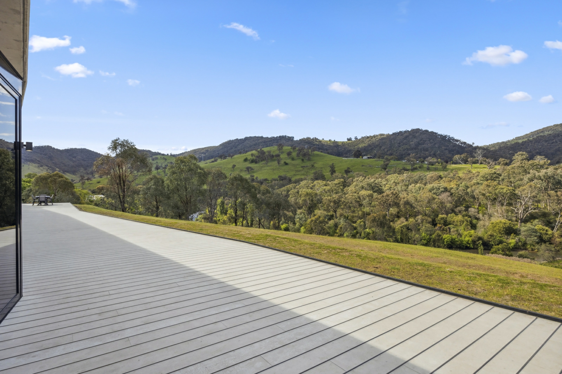 2/21 Walls Creek Road East, GOOBARRAGANDRA