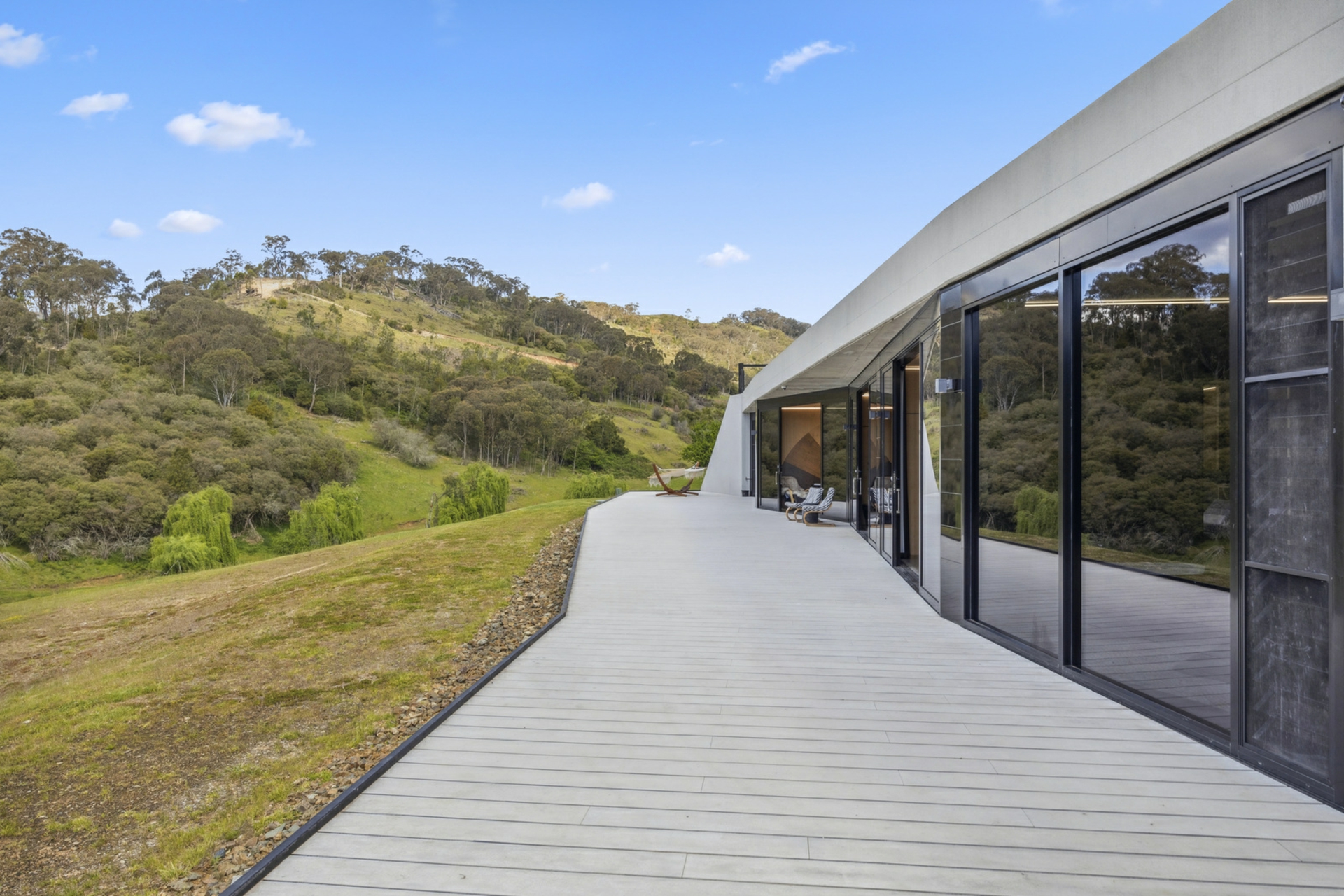 2/21 Walls Creek Road East, GOOBARRAGANDRA