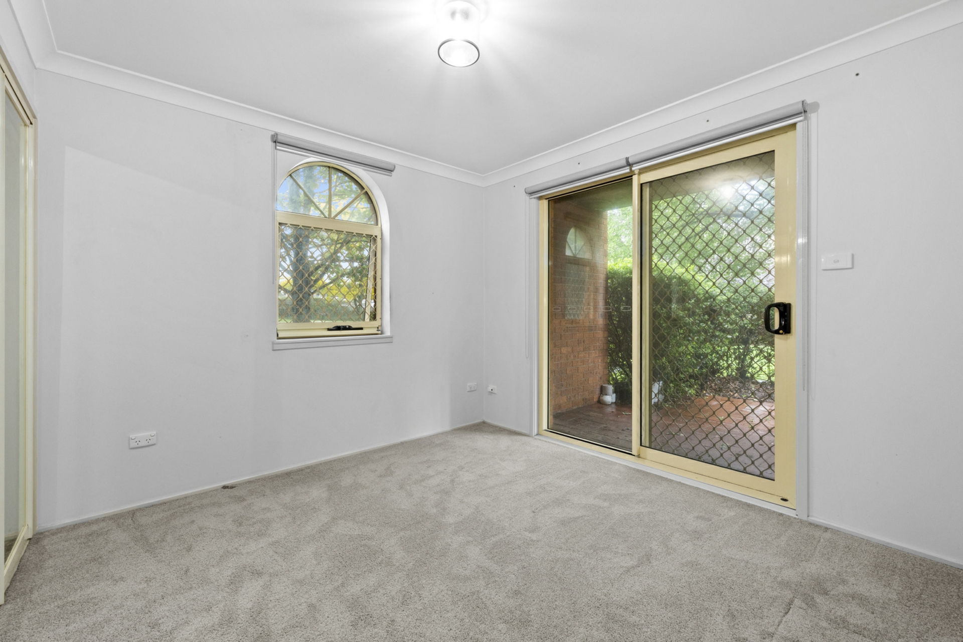 49/12 Avalon Court, PHILLIP