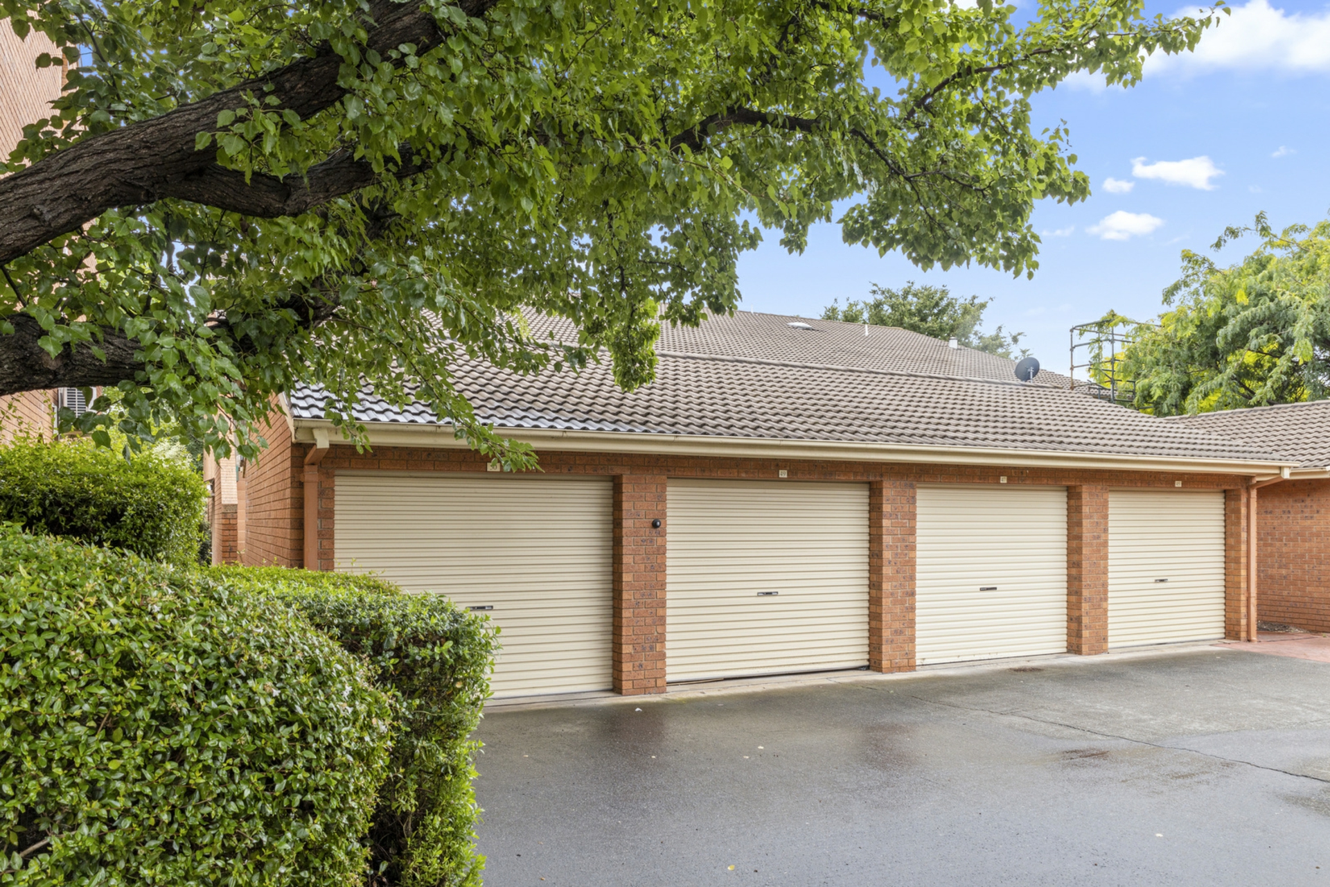 49/12 Avalon Court, PHILLIP