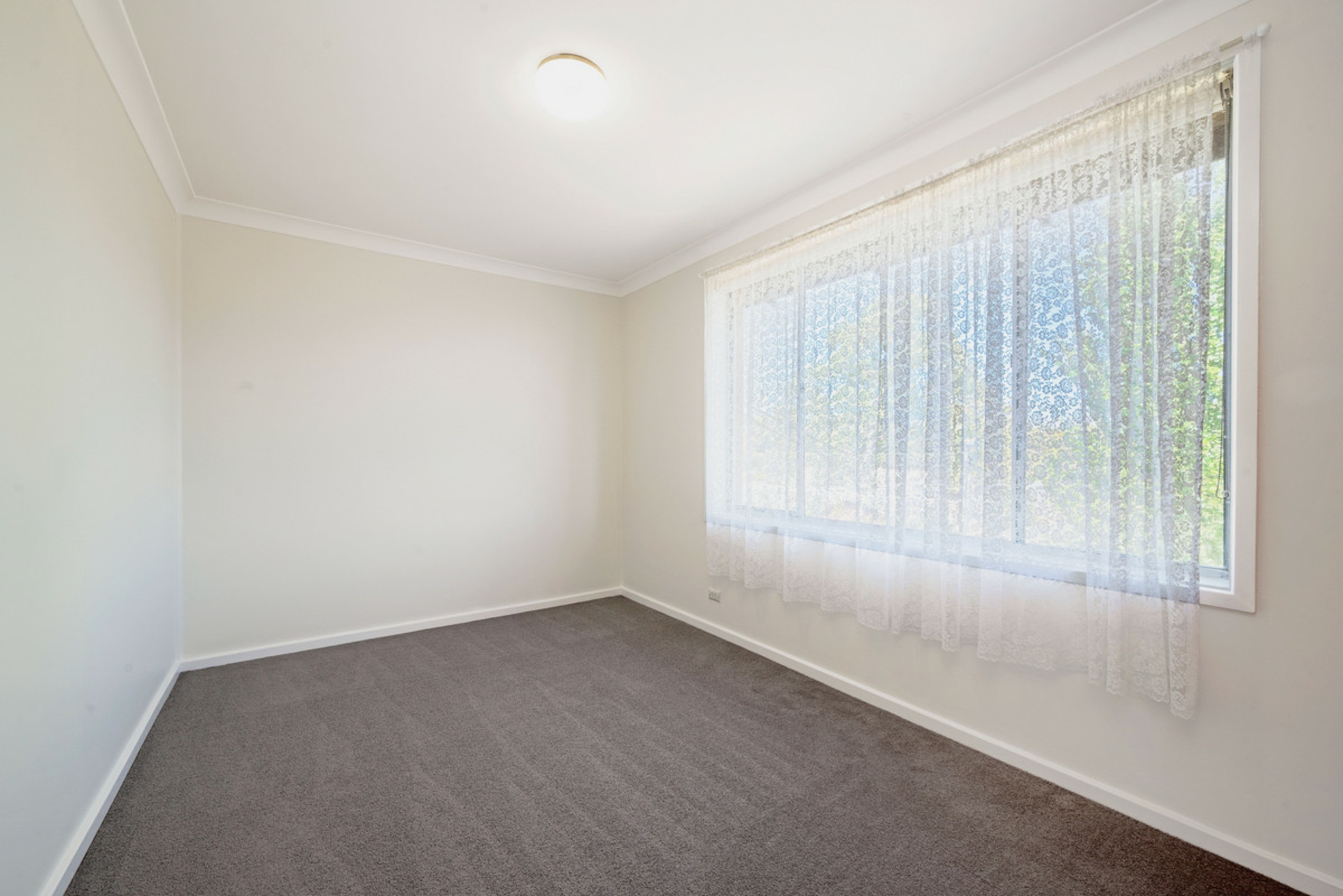 2/13 Tompson Street, GARRAN