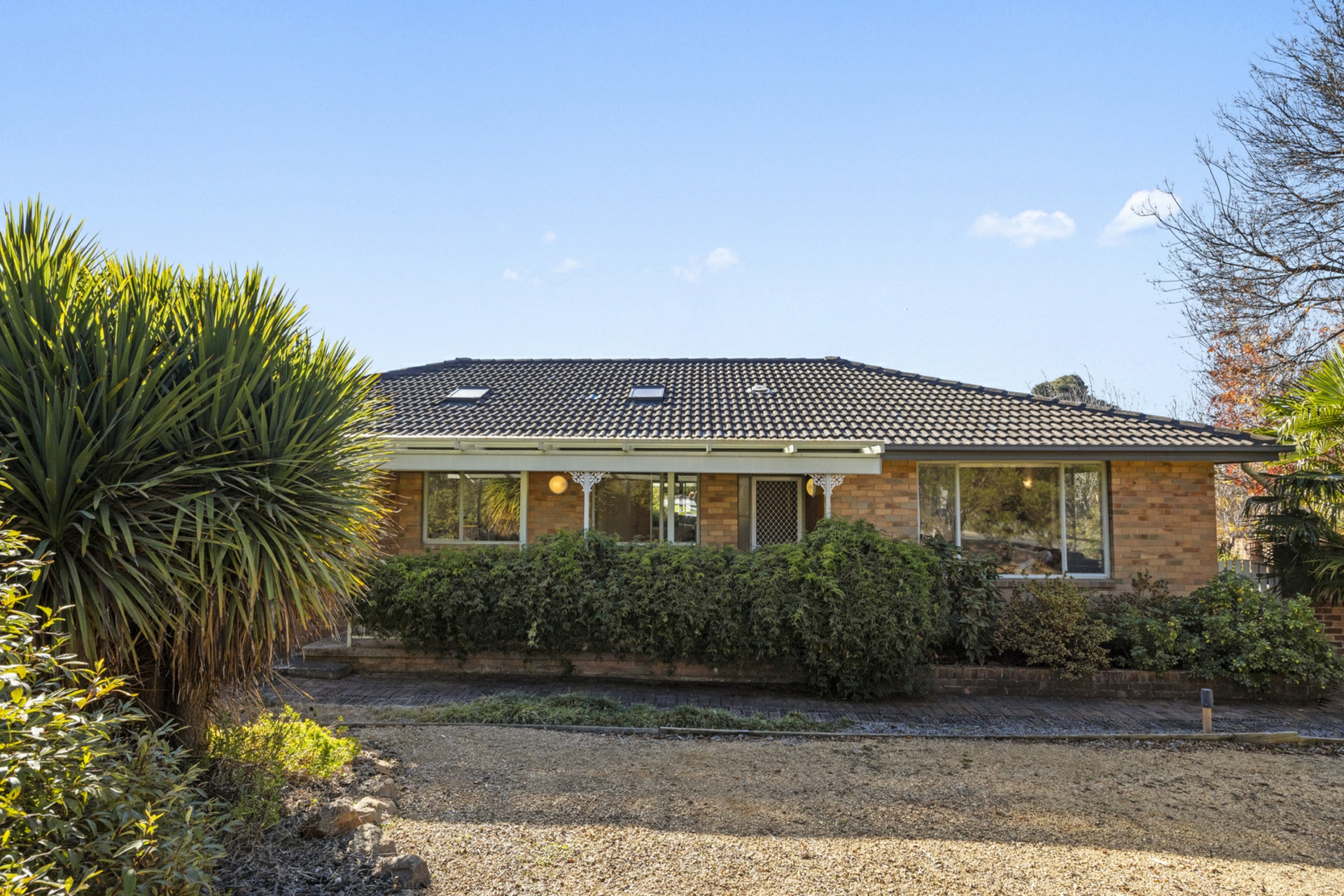34 Calder Crescent, HOLDER