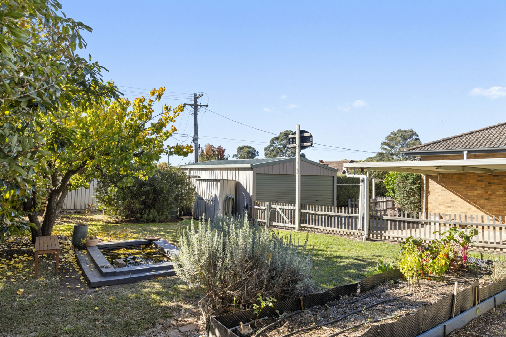 34 Calder Crescent, HOLDER