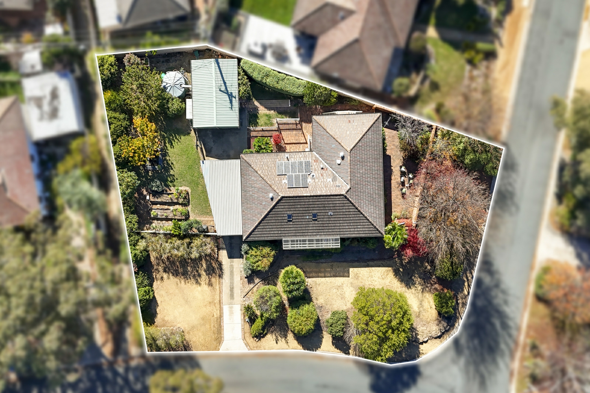 34 Calder Crescent, HOLDER