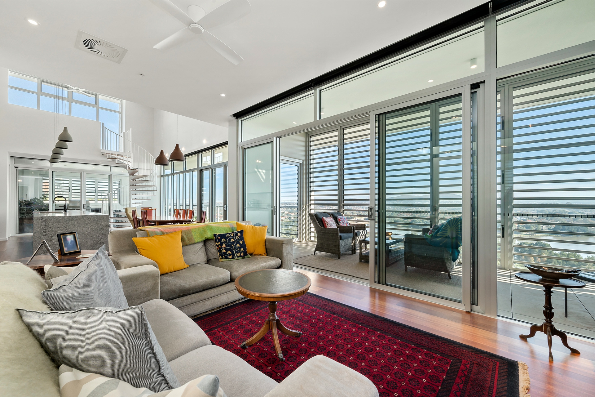 1305 'Lumi'/102 Swain Street — photo 4 of 24