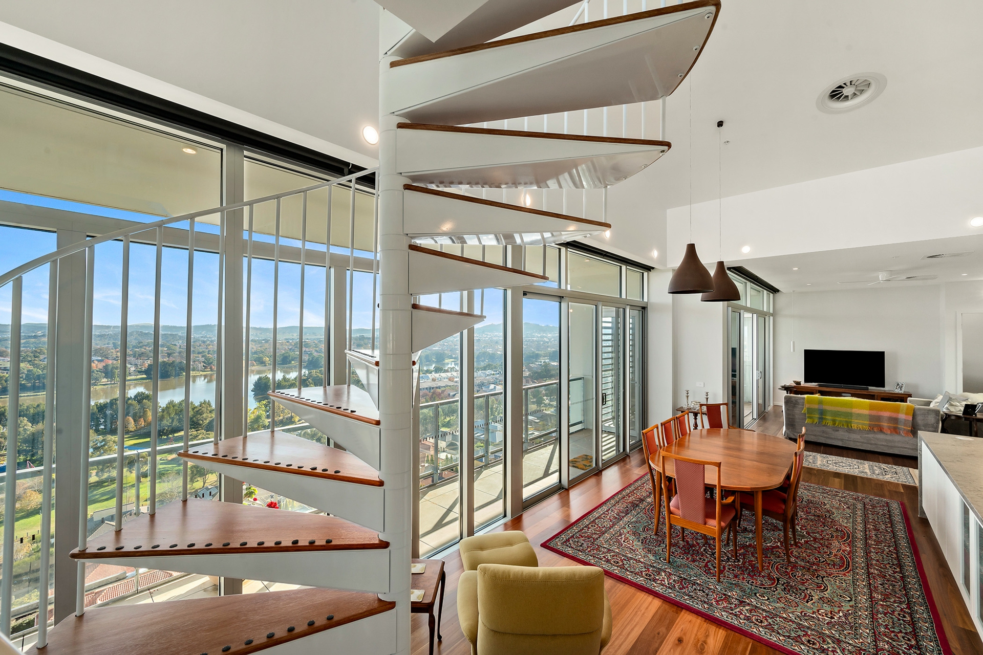 1305 'Lumi'/102 Swain Street — photo 6 of 24