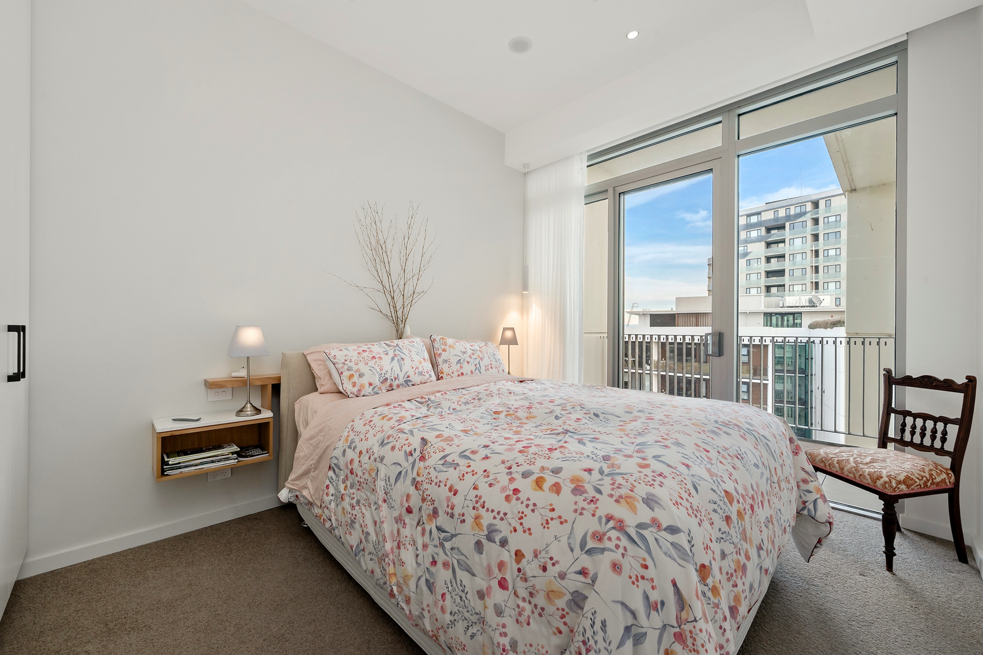 1305 'Lumi'/102 Swain Street — photo 20 of 24