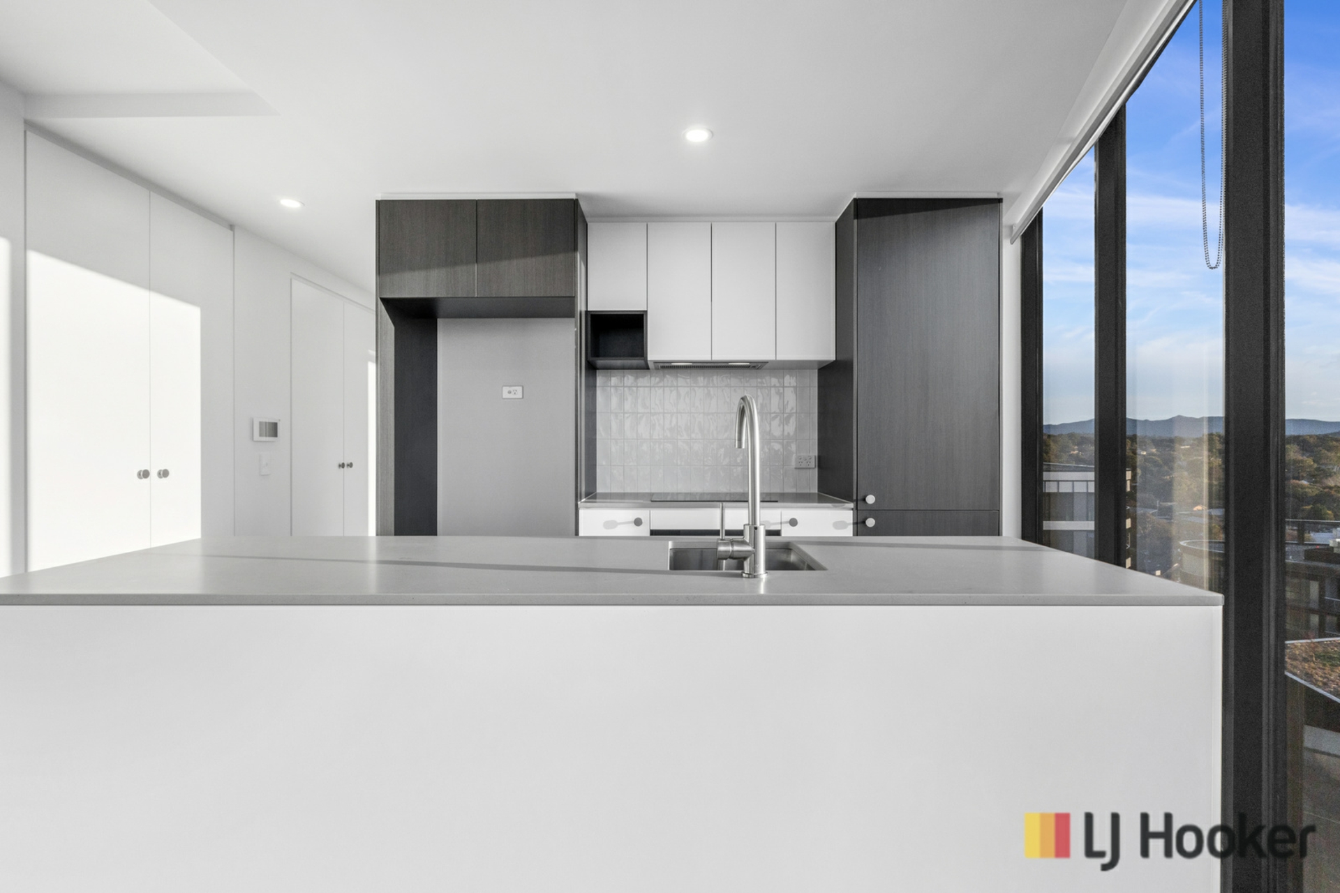 1607/2 Furzer Street, PHILLIP