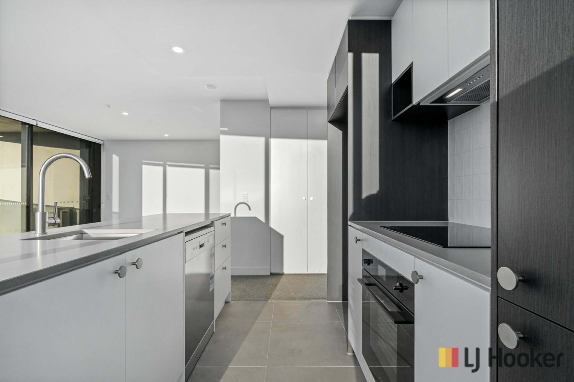 1607/2 Furzer Street, PHILLIP