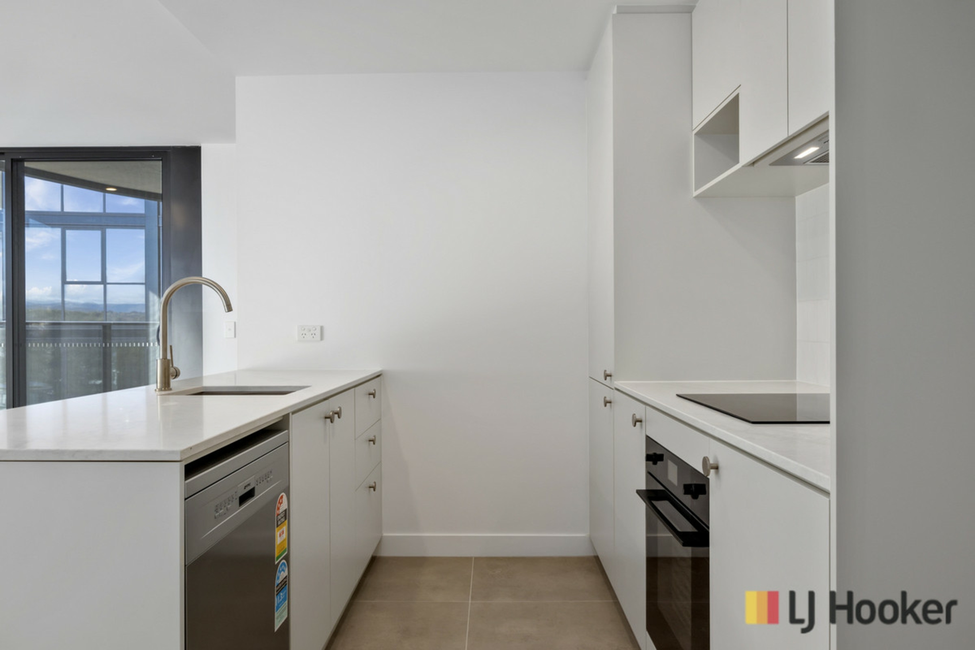 915/6 Furzer Street, PHILLIP