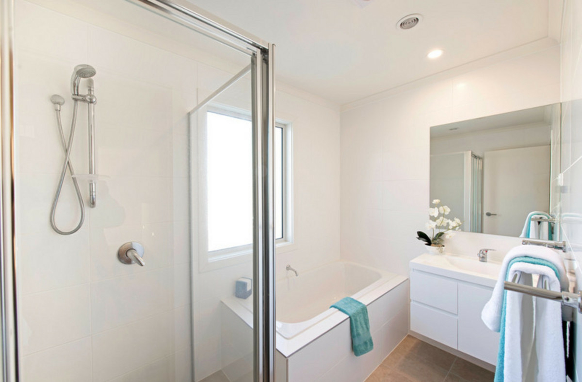 42/1 Arthur Blakeley Way 'Alma', COOMBS