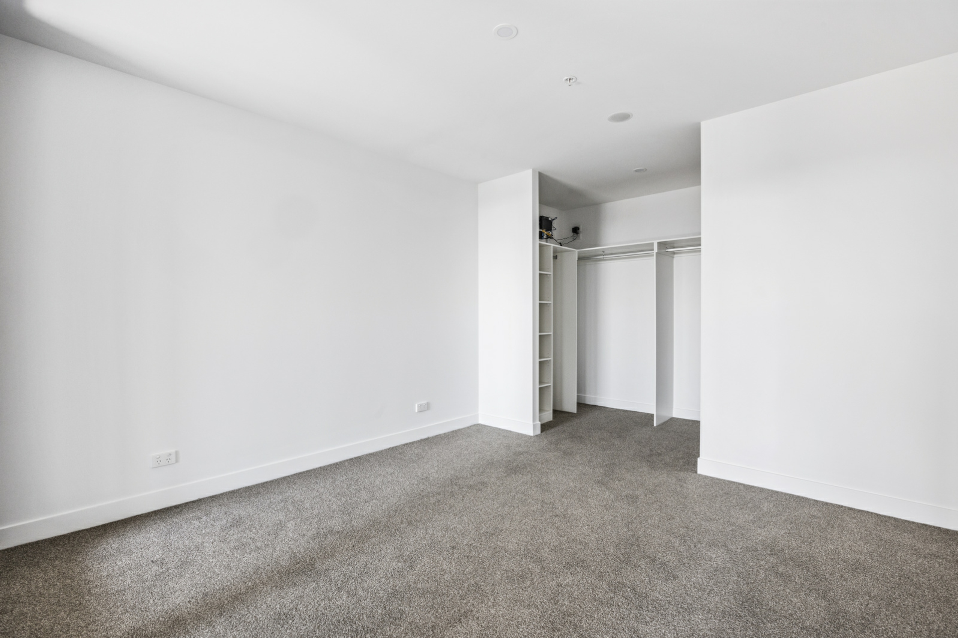 Unit 206/Door T1-150 WOVA WOVA, PHILLIP