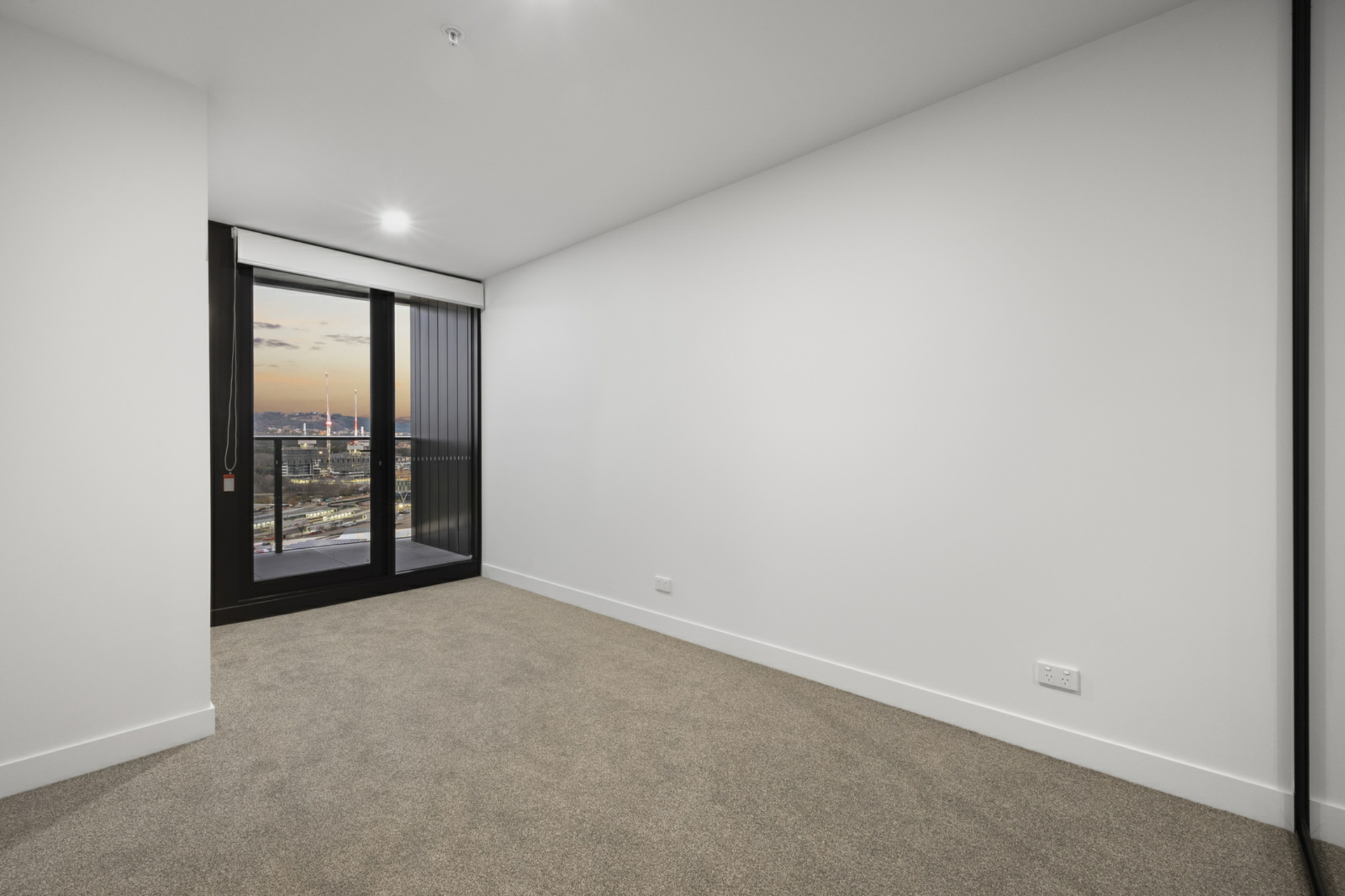 1511/2 Furzer Street — photo 8 of 25