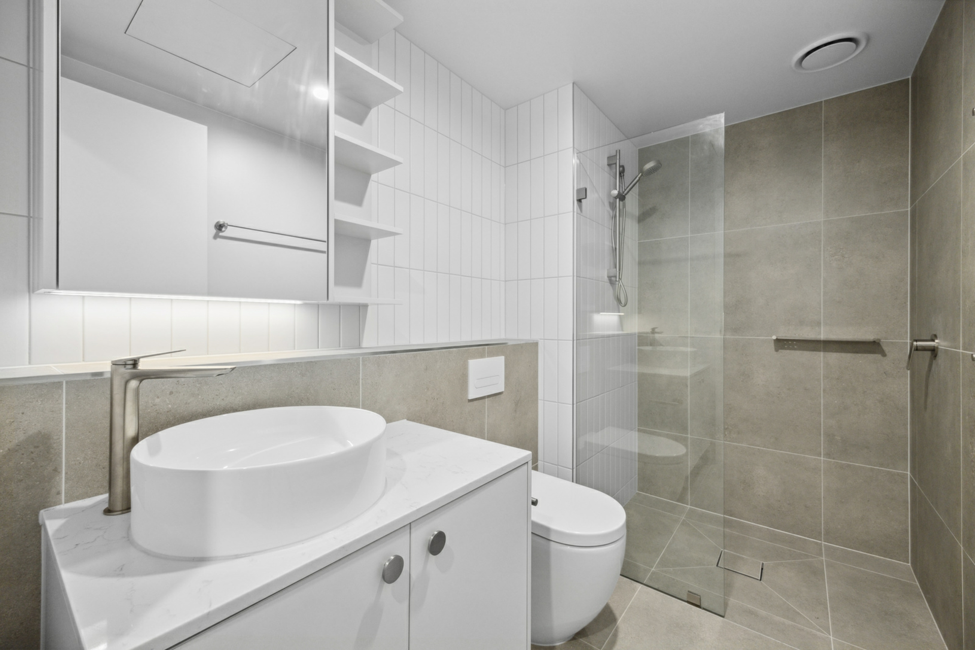 1511/2 Furzer Street — photo 9 of 25