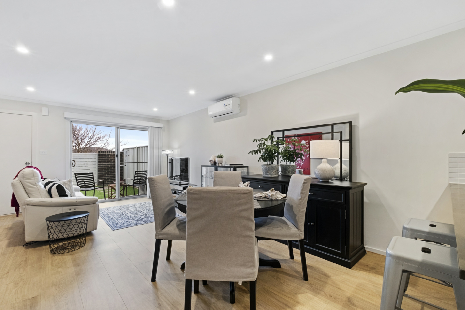 56/2 Ken Tribe Street, COOMBS