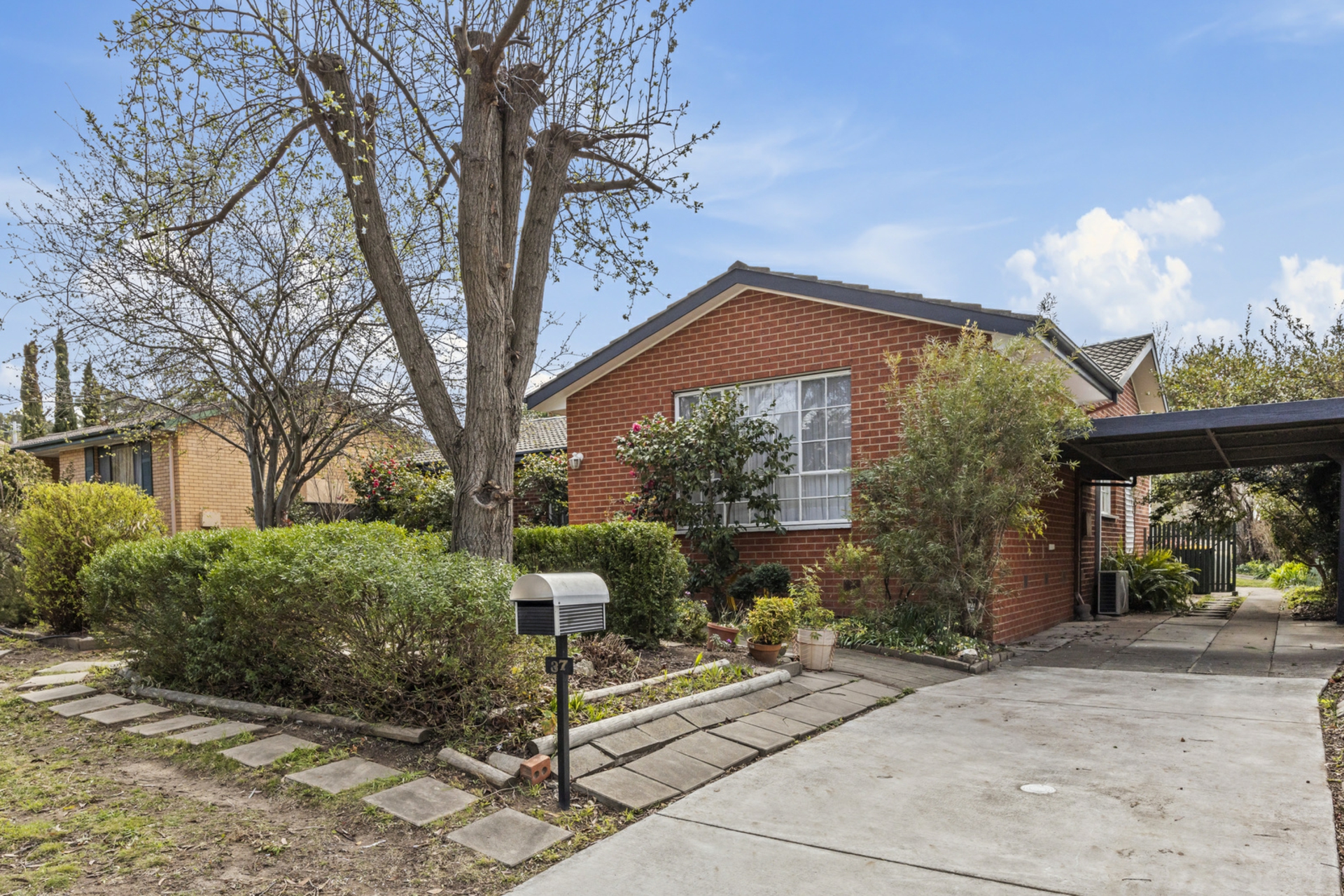 37 Jemalong Street, DUFFY
