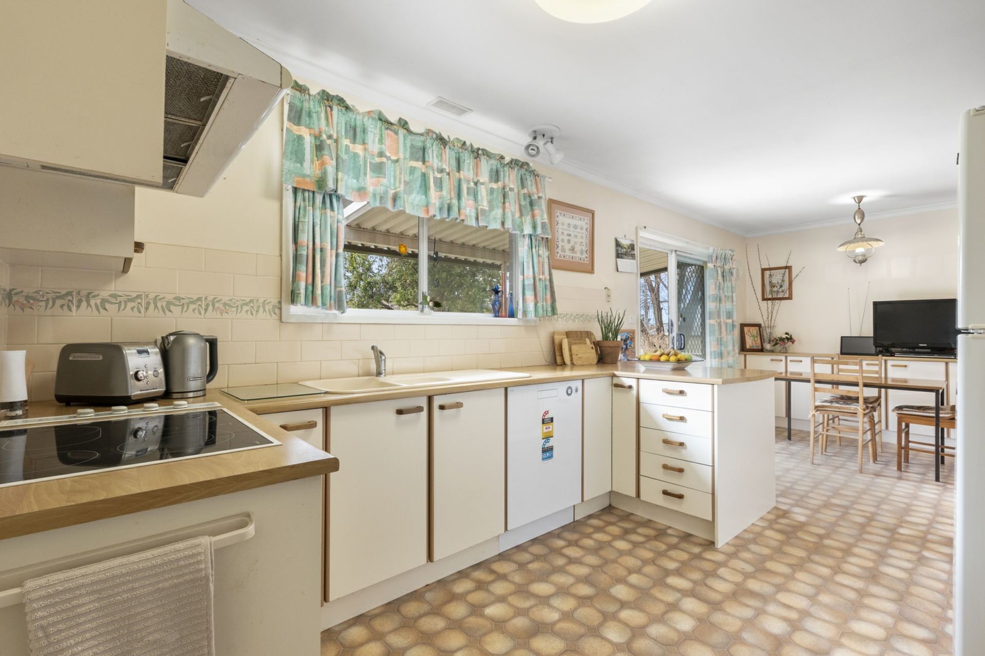 37 Jemalong Street, DUFFY