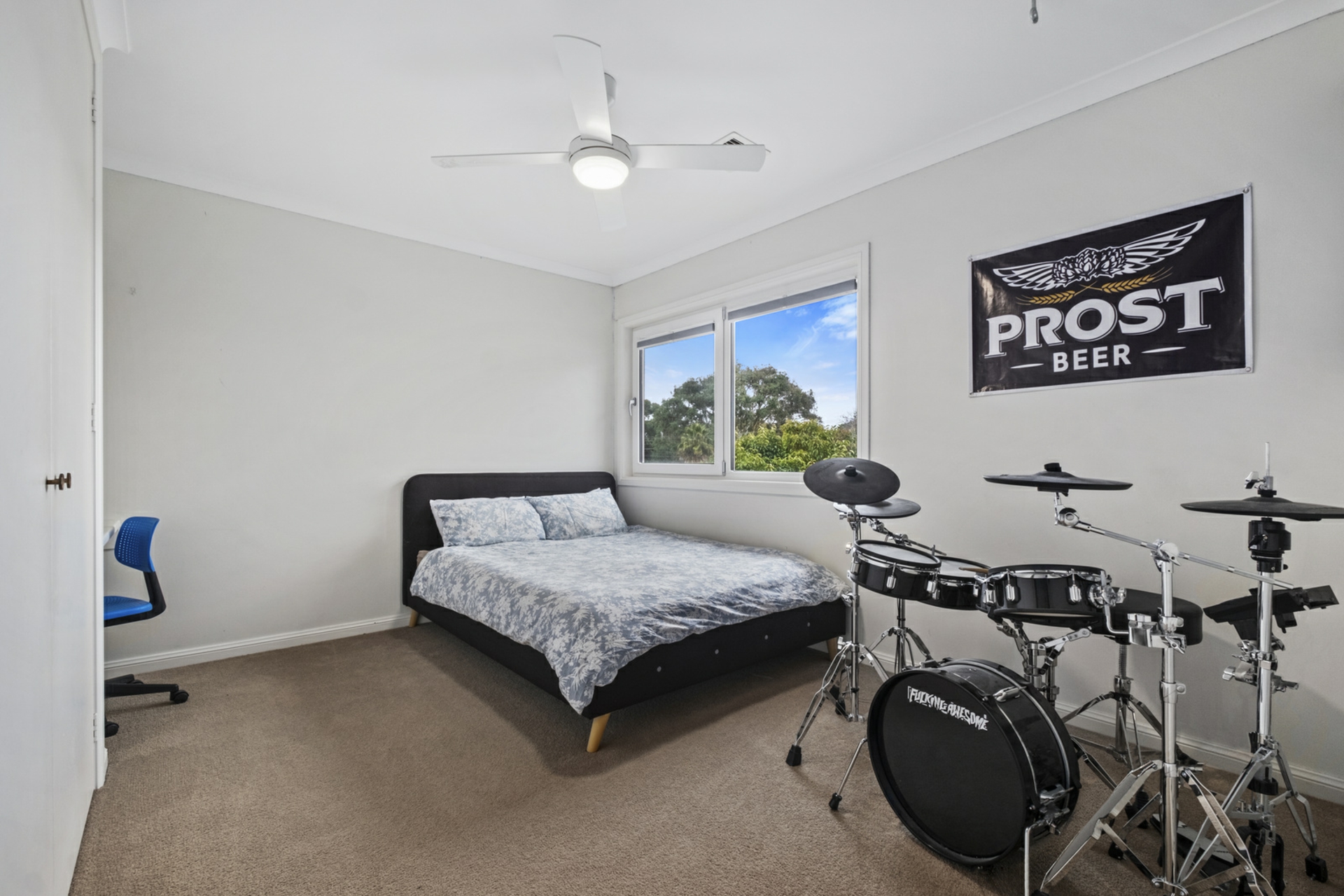 4 Lyle Place, CHIFLEY