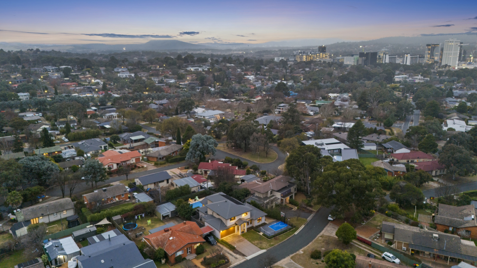 4 Lyle Place, CHIFLEY