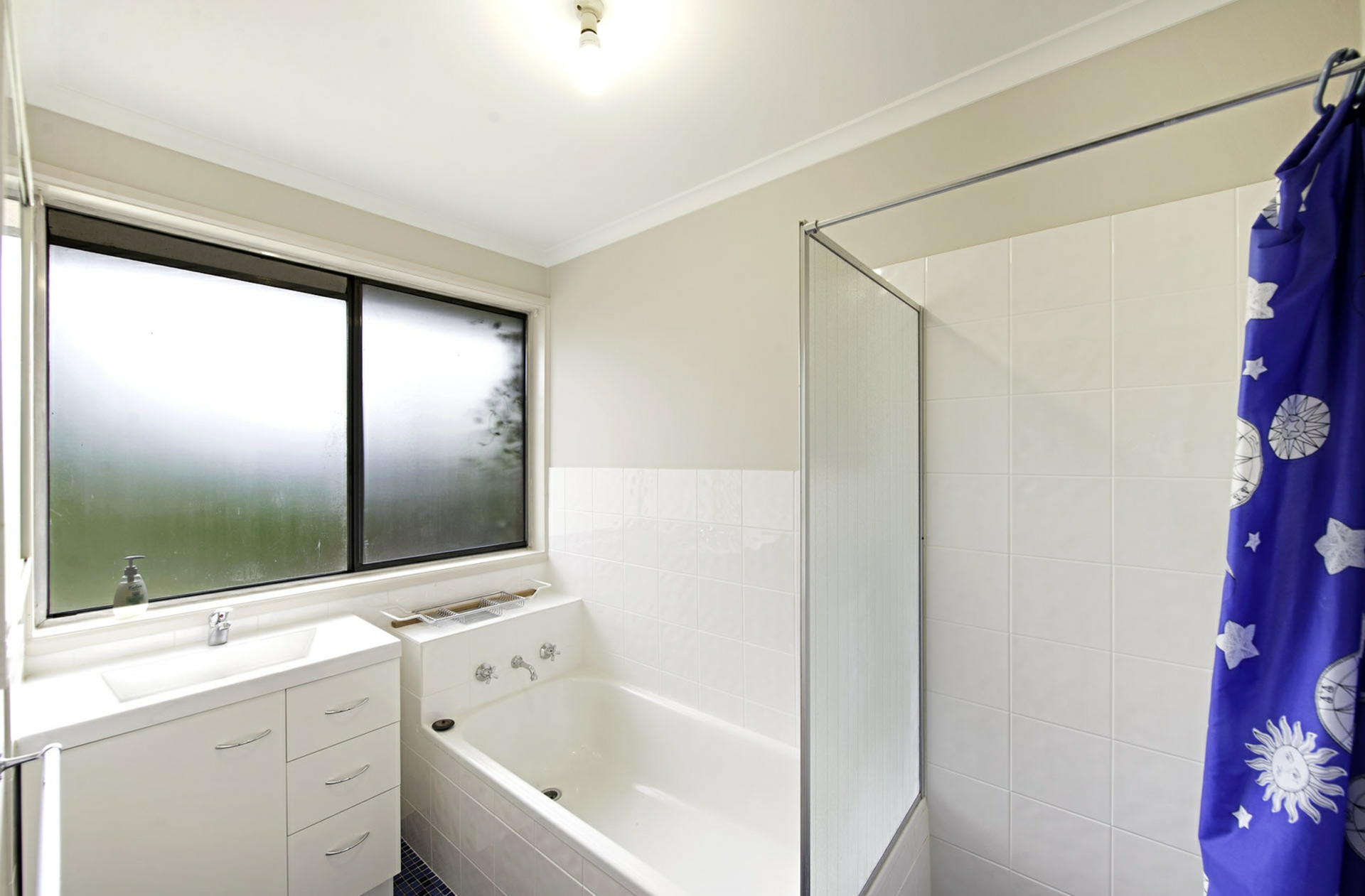 4 Beilby Place, KAMBAH