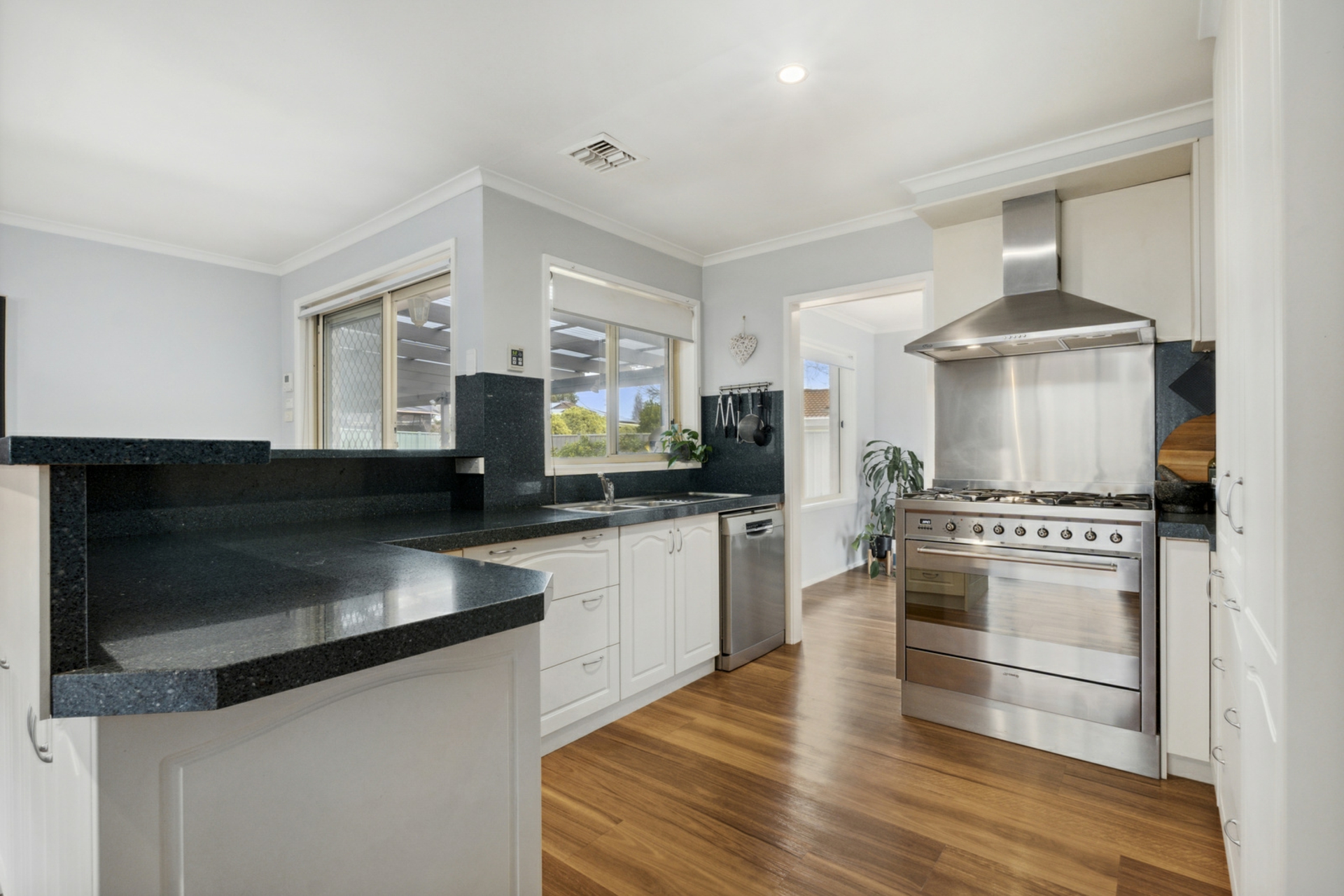 135 Clive Steele Avenue, MONASH