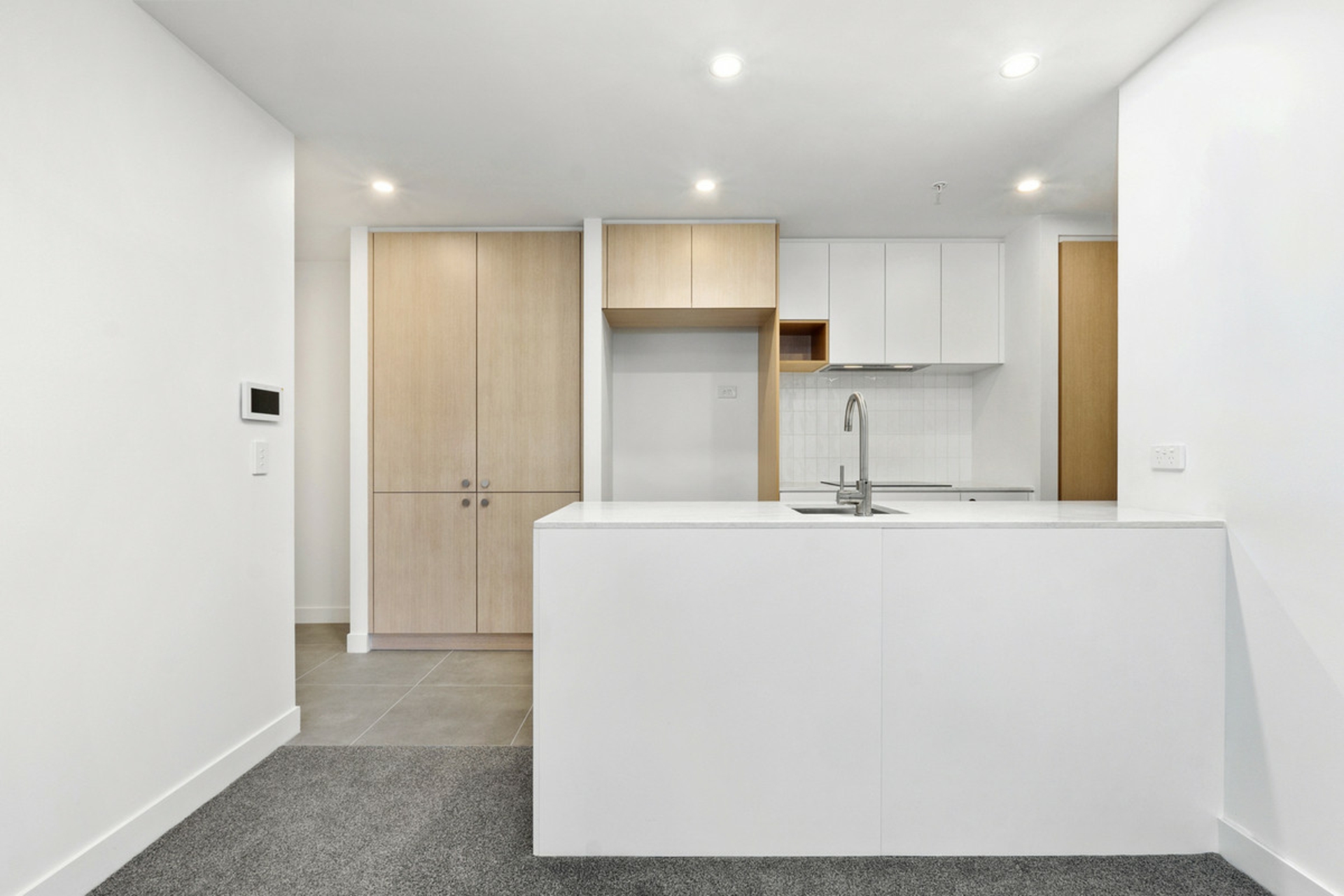 1106/2 Furzer Street — photo from LJ Hooker Woden | Weston