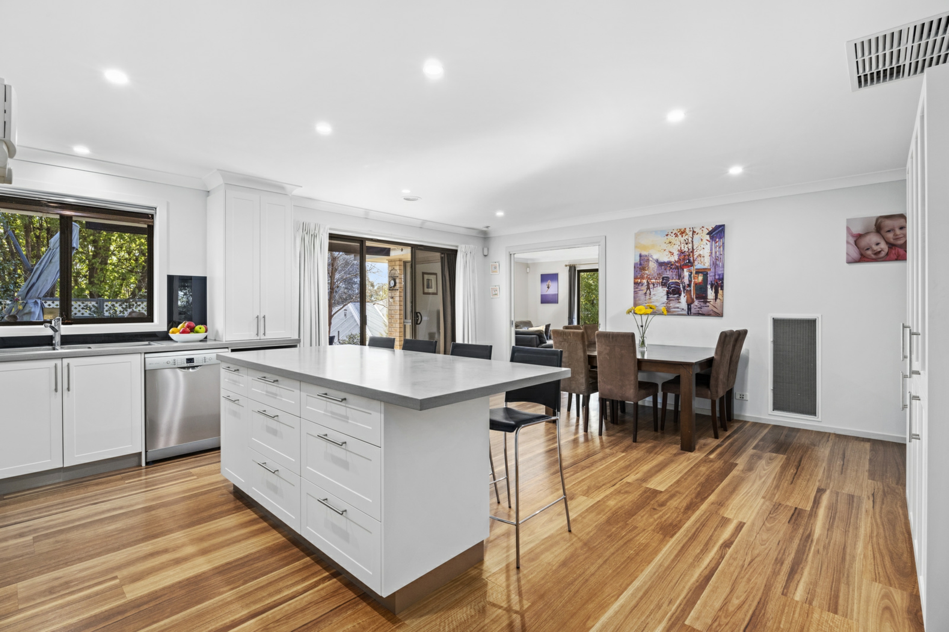 11 Eppalock Street, DUFFY