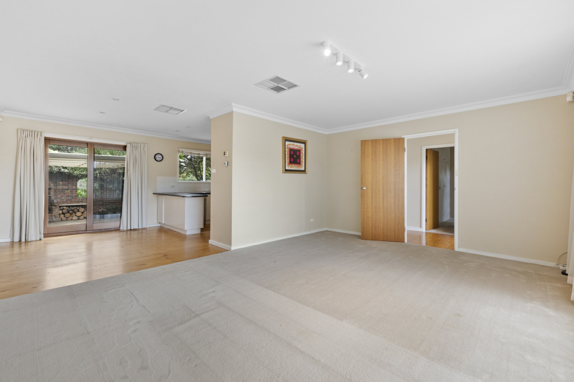 74 Hilder Street, WESTON