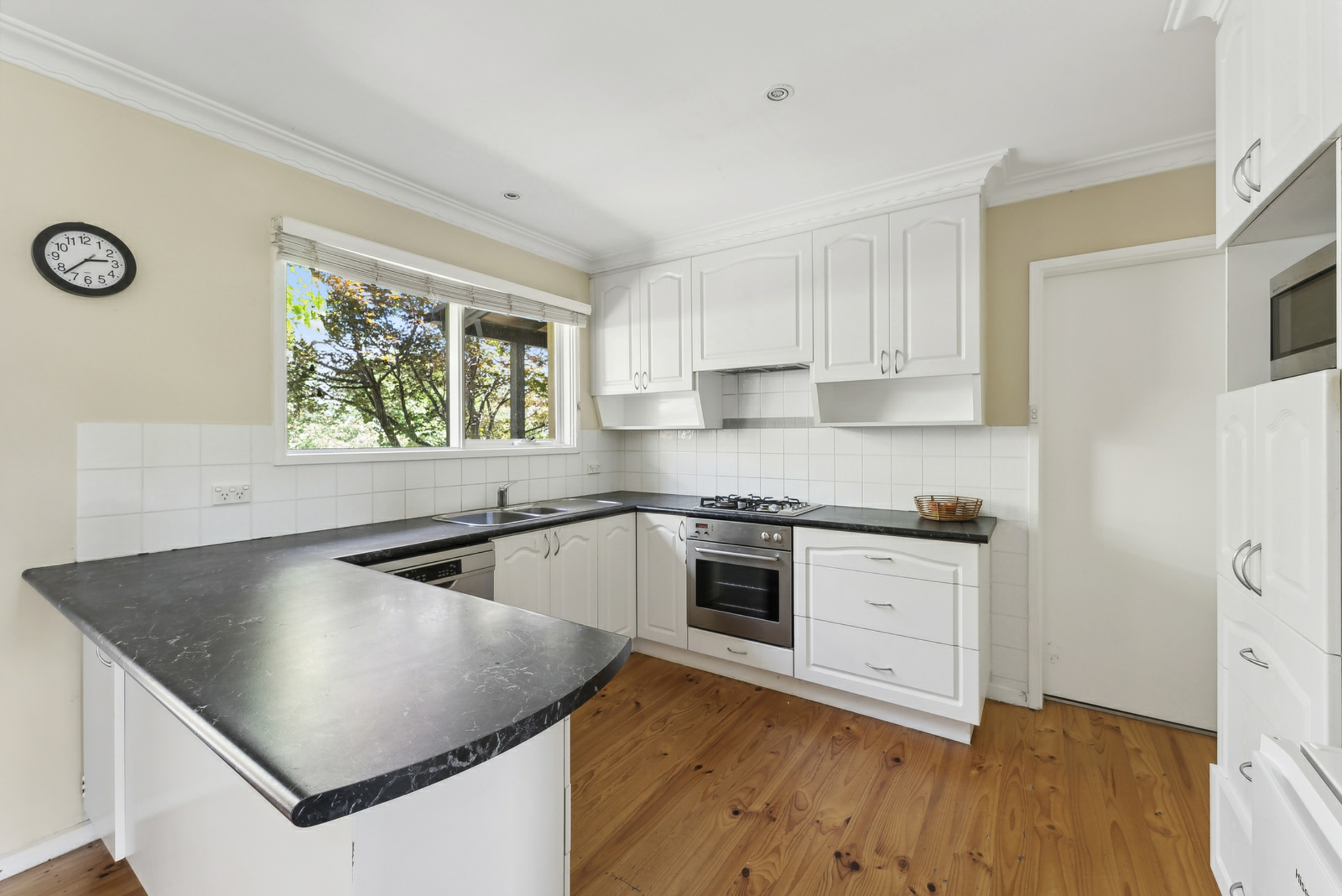 74 Hilder Street, WESTON