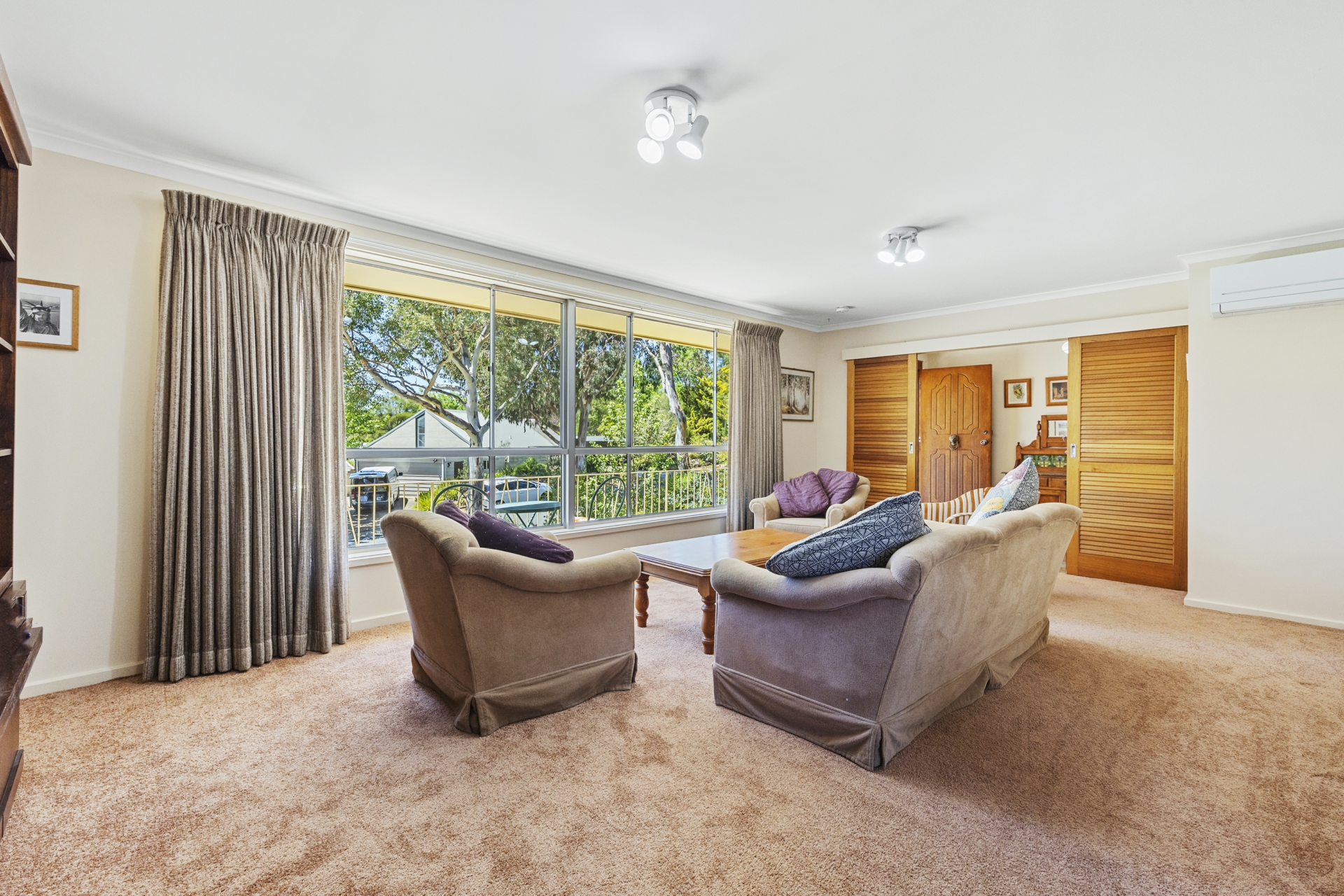 52 Pearson Street, HOLDER