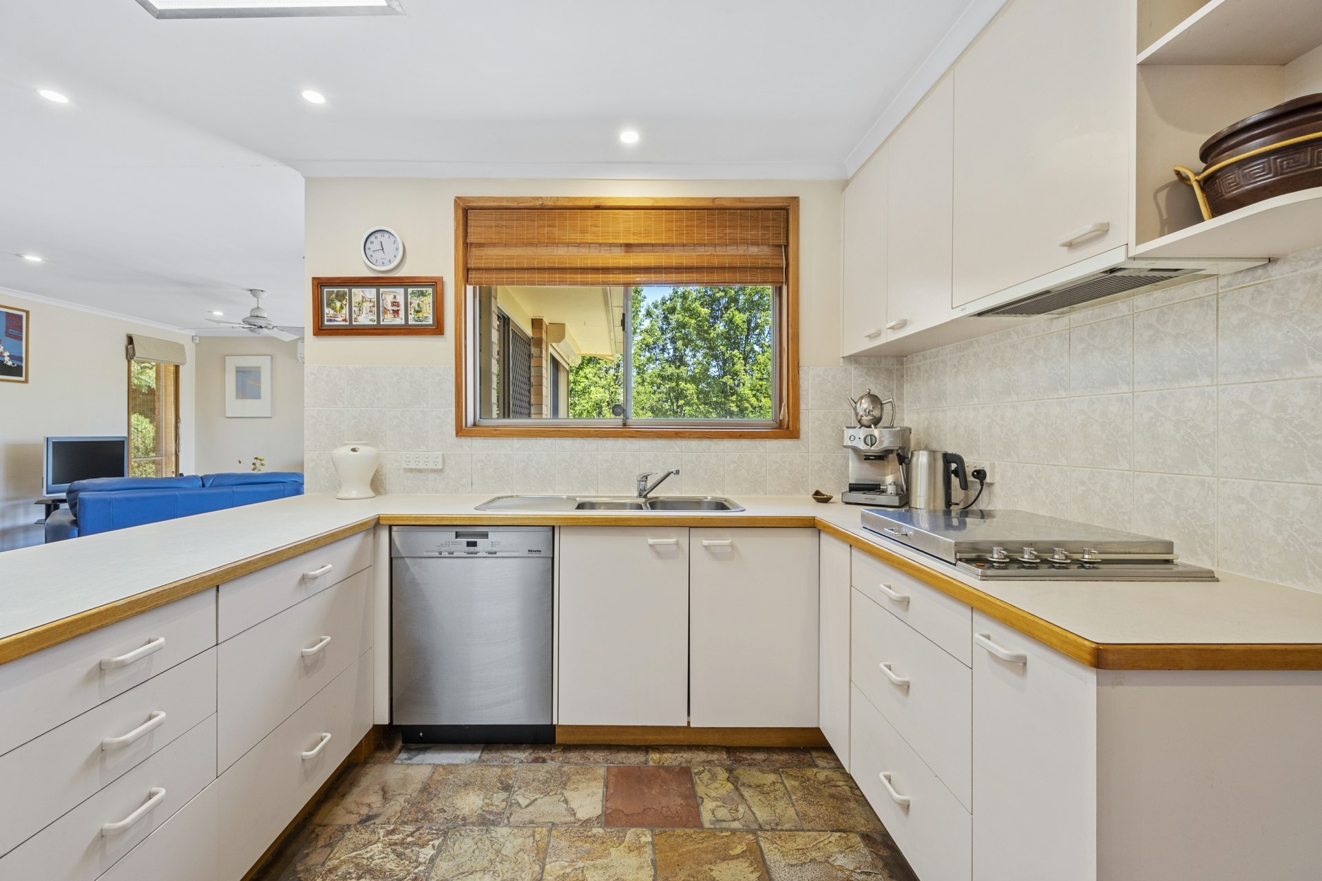 52 Pearson Street, HOLDER
