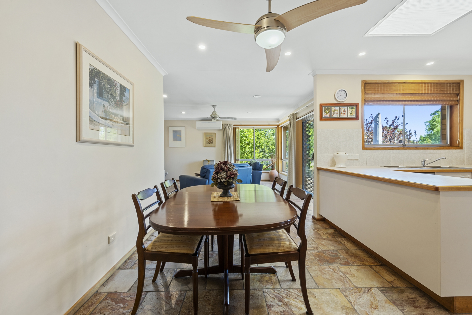 52 Pearson Street, HOLDER