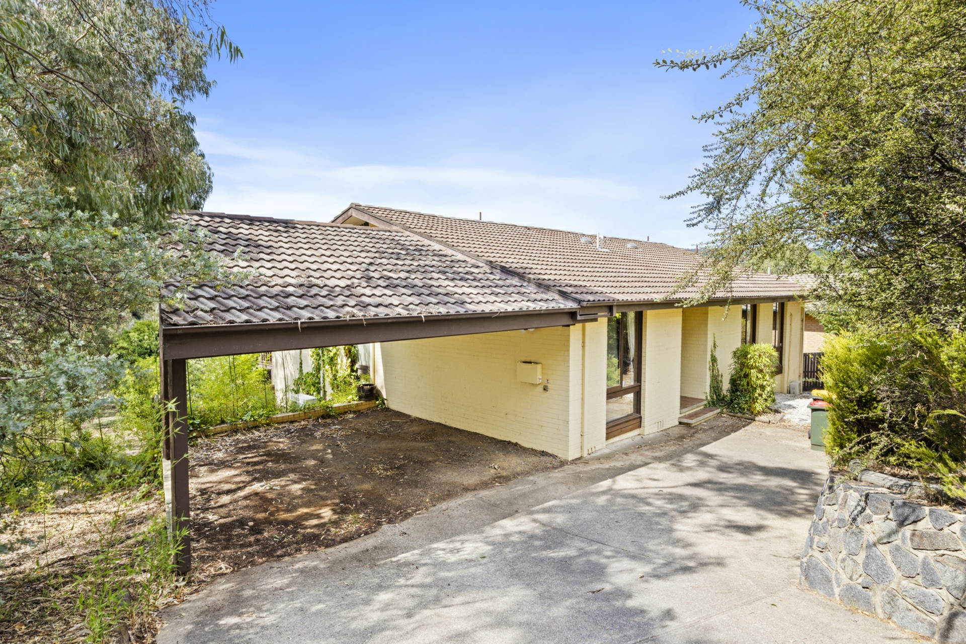 6 Prior Place, FARRER