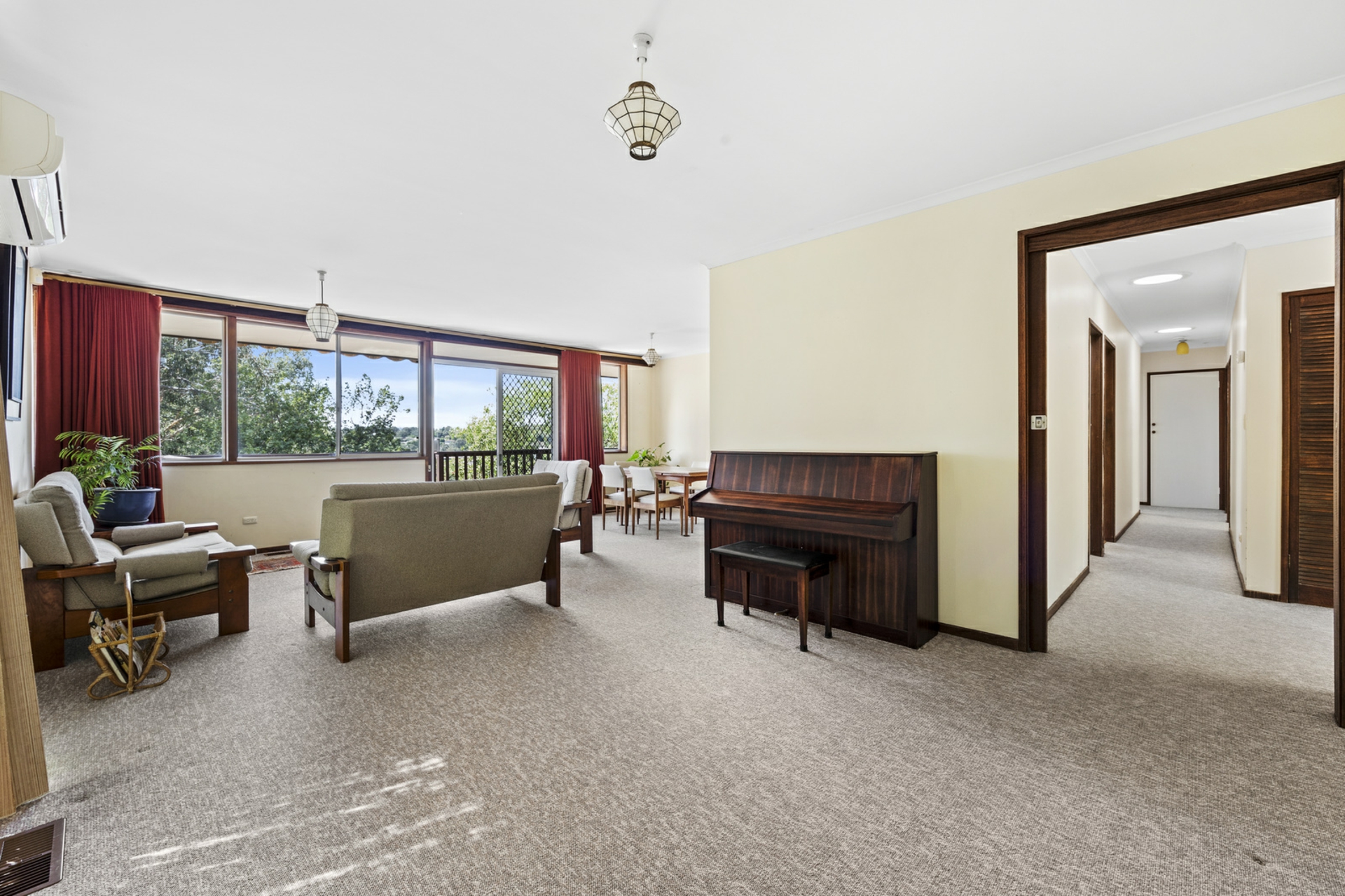 6 Prior Place, FARRER