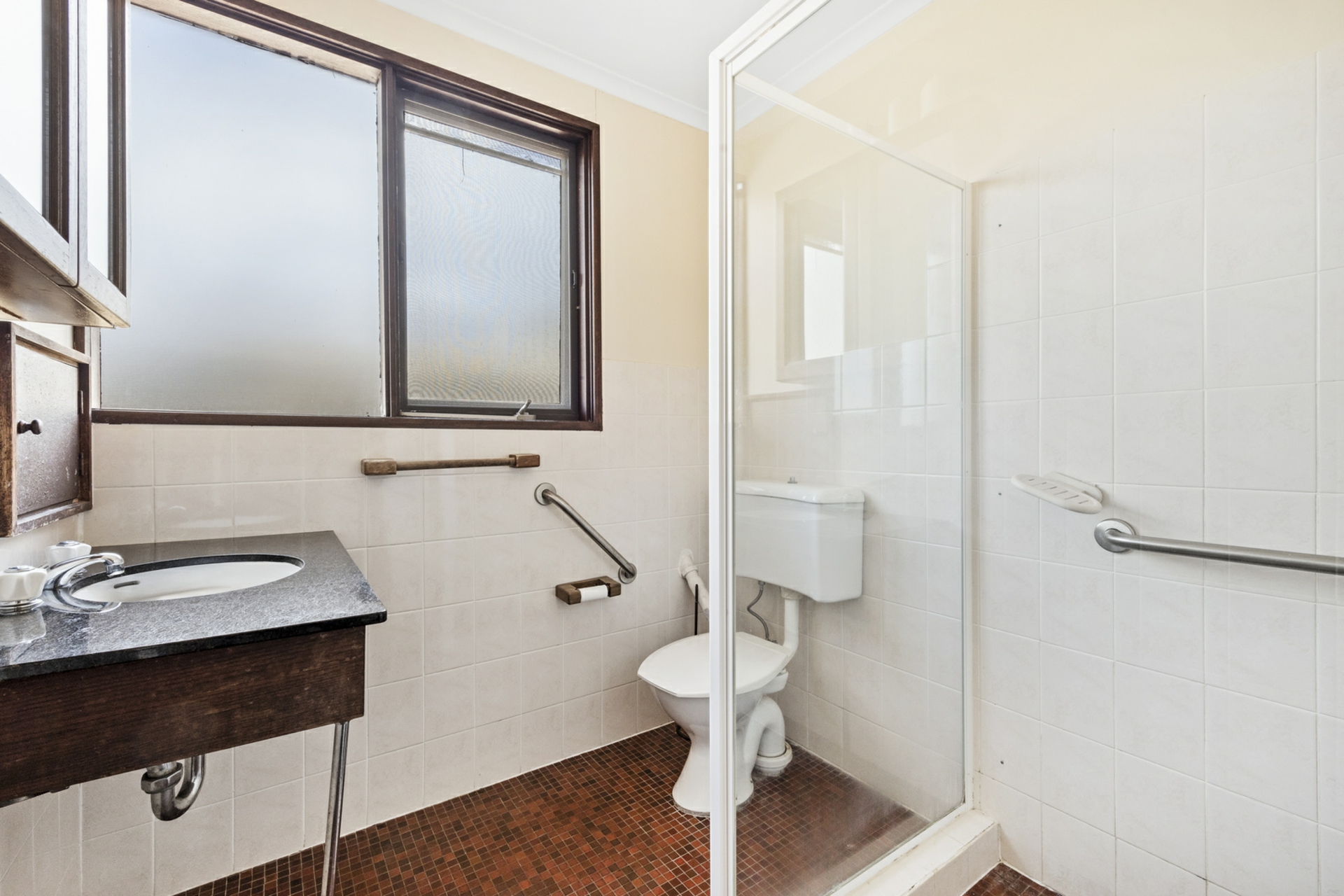 6 Prior Place, FARRER