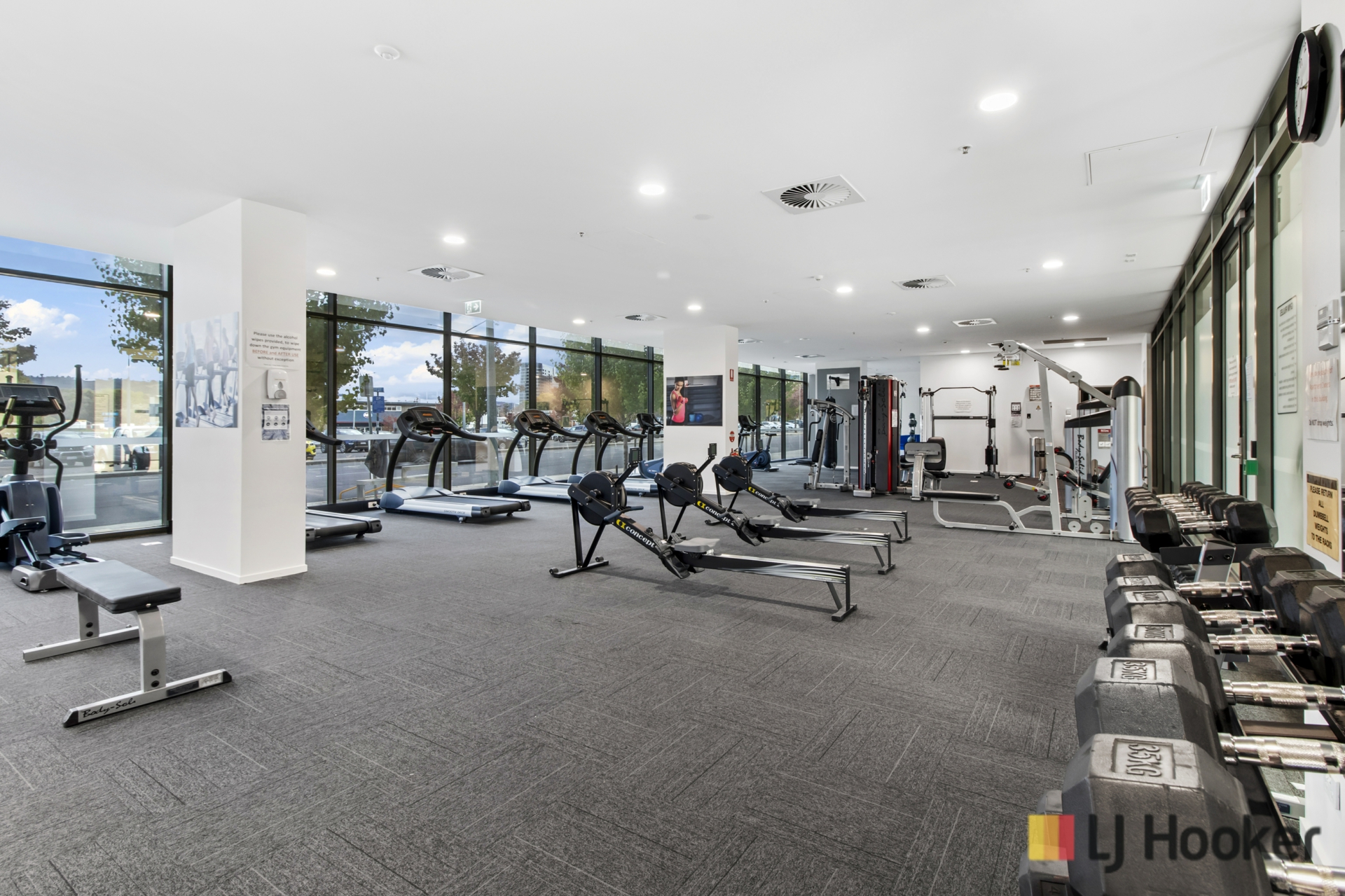 72/7 Irving Street, PHILLIP