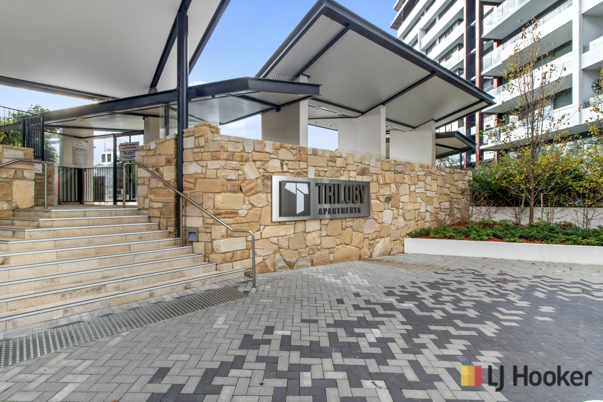 72/7 Irving Street, PHILLIP