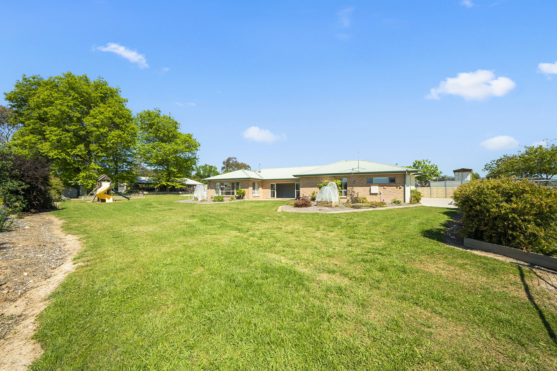 4 Len Ryan Street, URIARRA VILLAGE