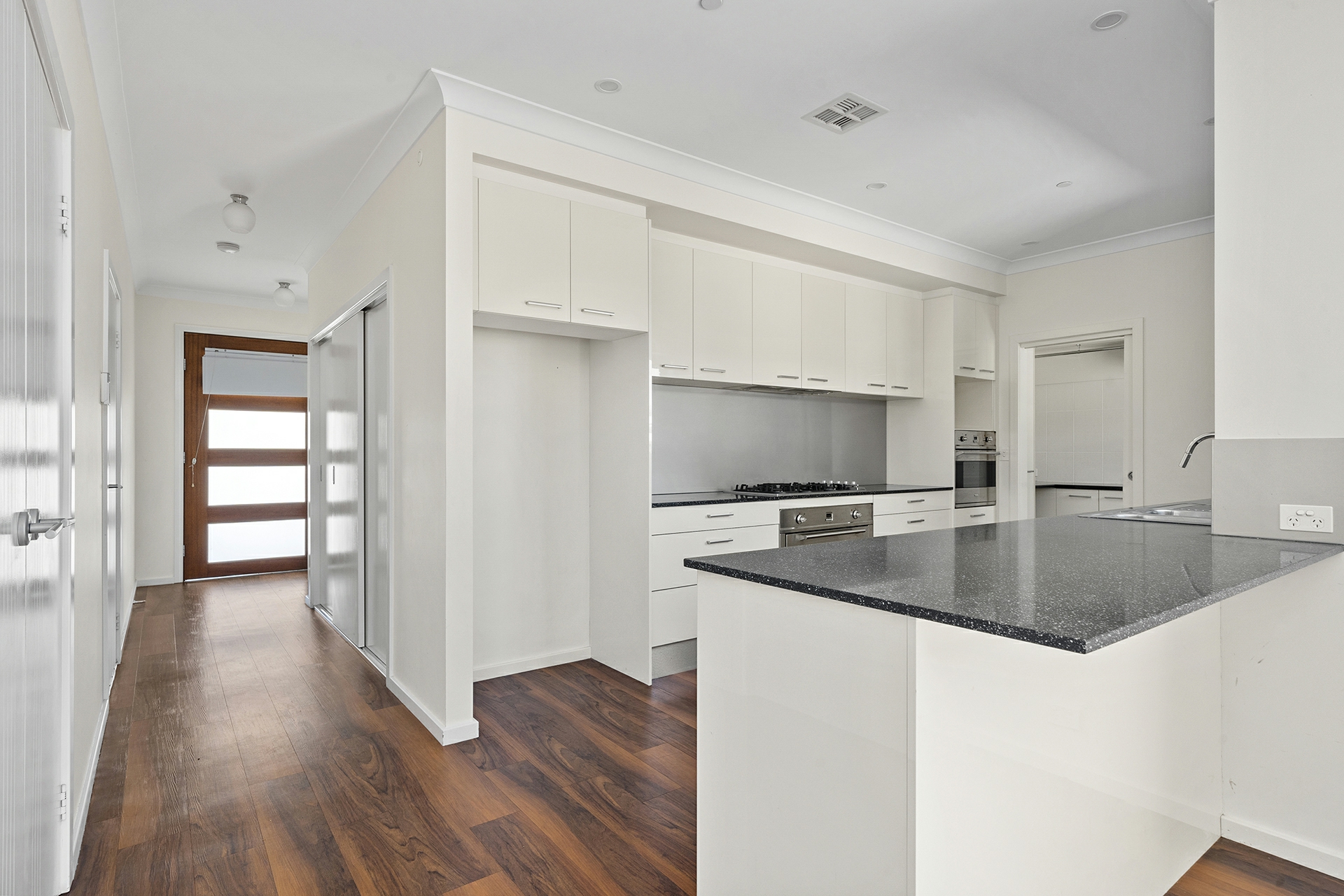 4 Len Ryan Street, URIARRA VILLAGE